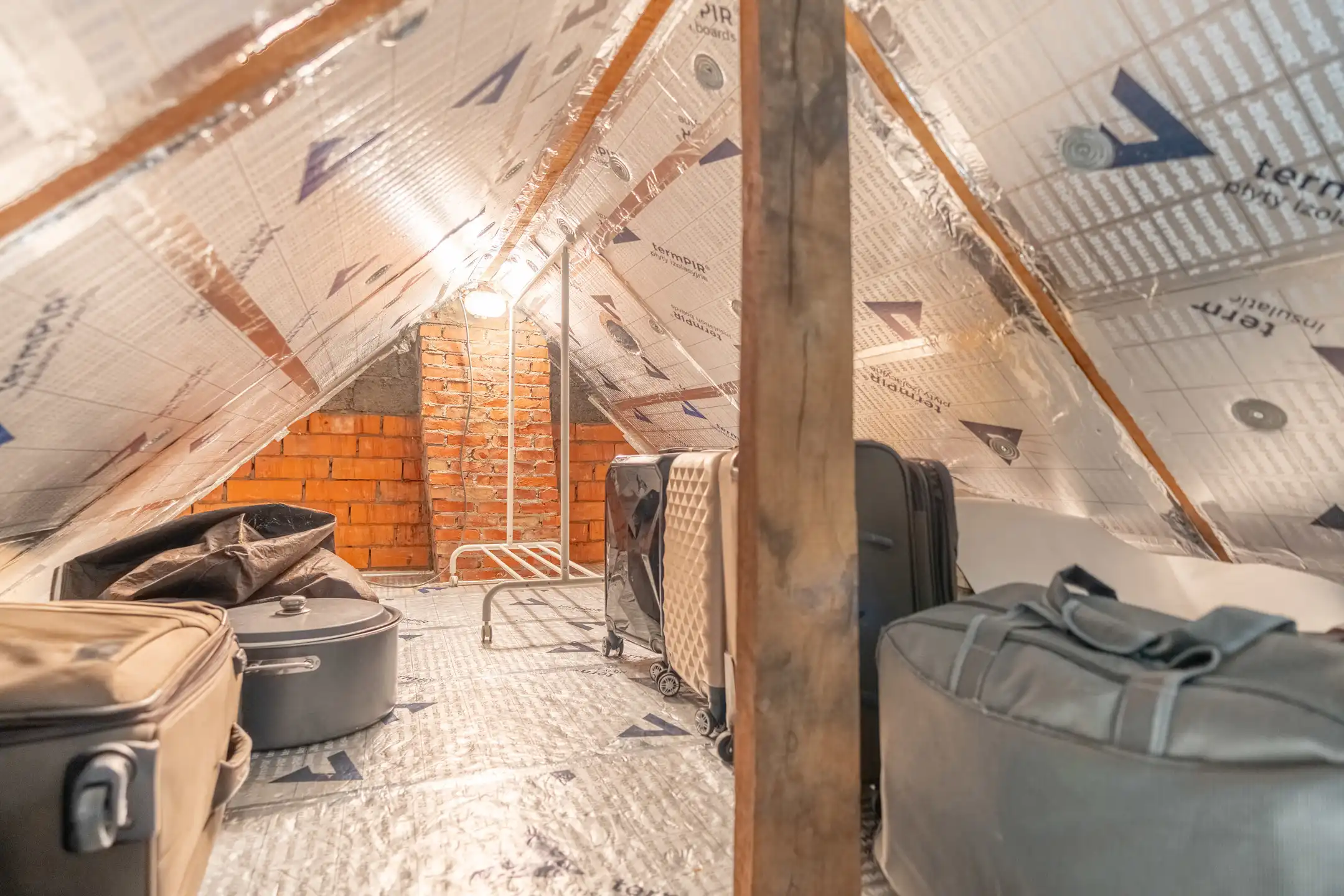Volledig vernieuwde  woning/kantoor/handelspand met 5 slpks foto 49