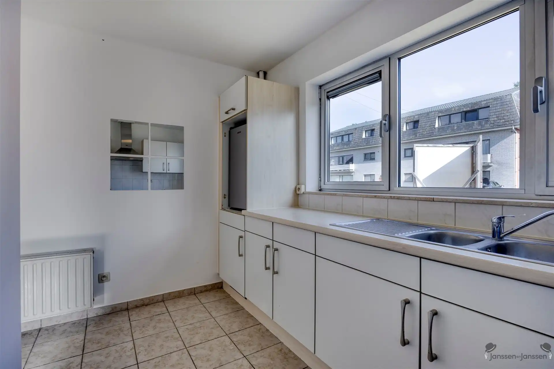 Rustig gelegen gelijkvloers appartement te Leopoldsburg foto 12