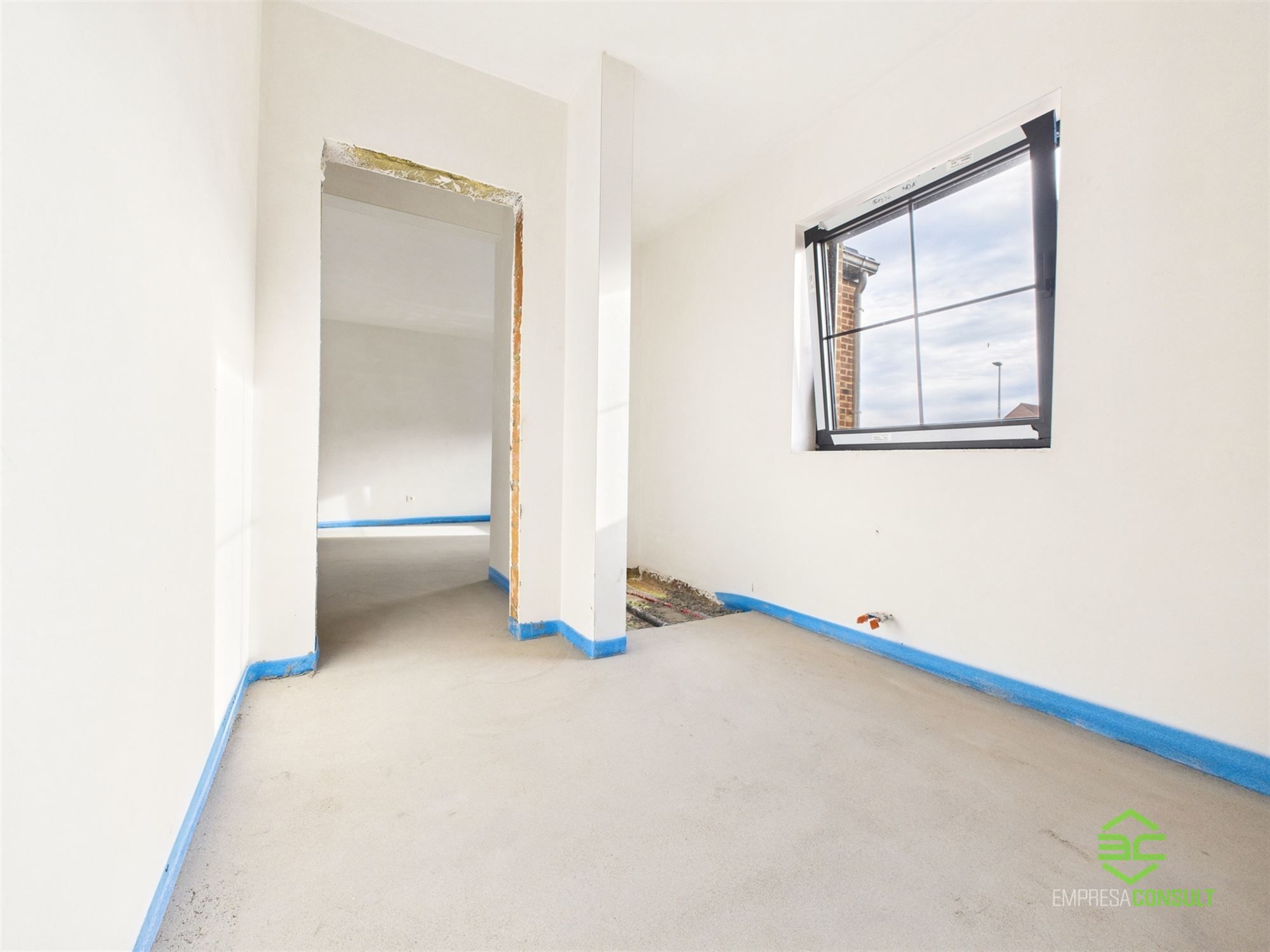 Afgewerkte nieuwbouw met 5 slpk en 2 badk onder registratie! foto 16