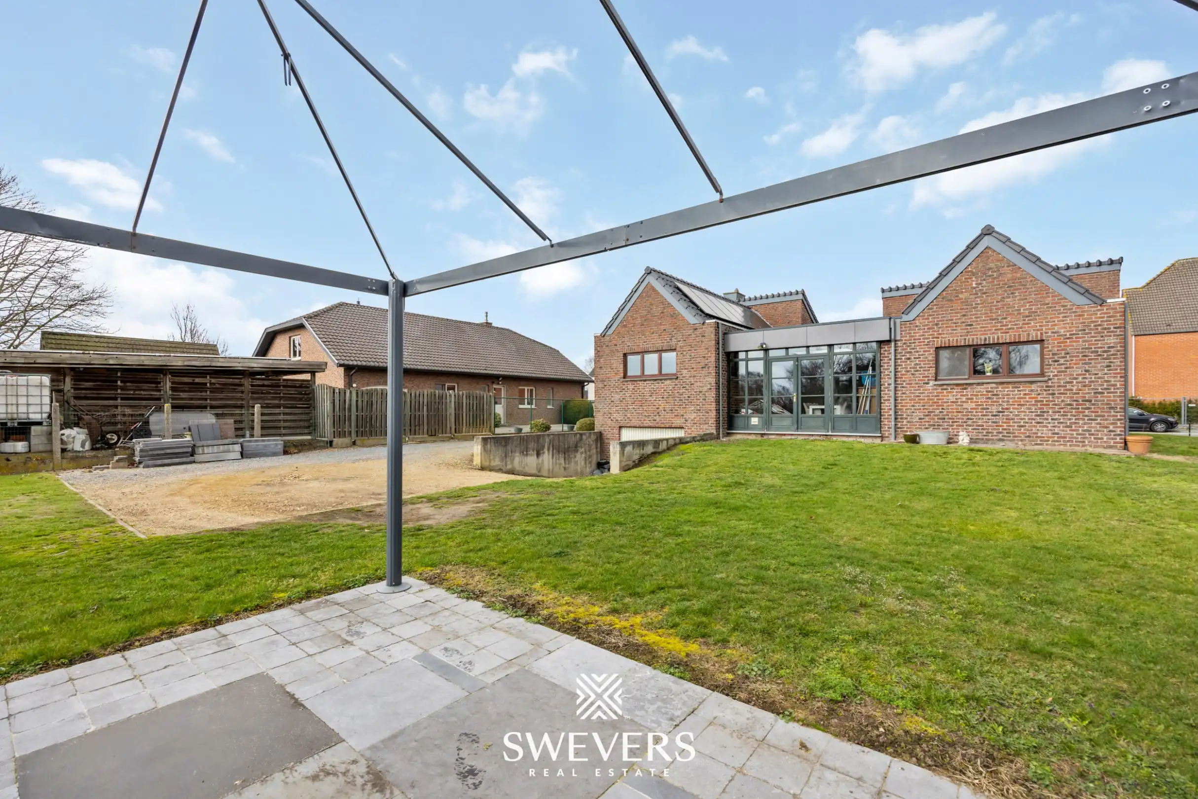 Zonnige woning met ruime zuid georiënteerde tuin in het rustige Diepenbeek foto 27