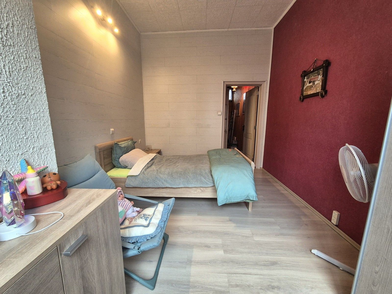 Rijwoning met veel potentieel in de dorpskern perceel 454 m² foto 12