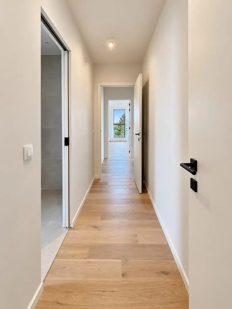 Ruime prachtige penthouse met vier slaapkamers en twee terrassen foto 19