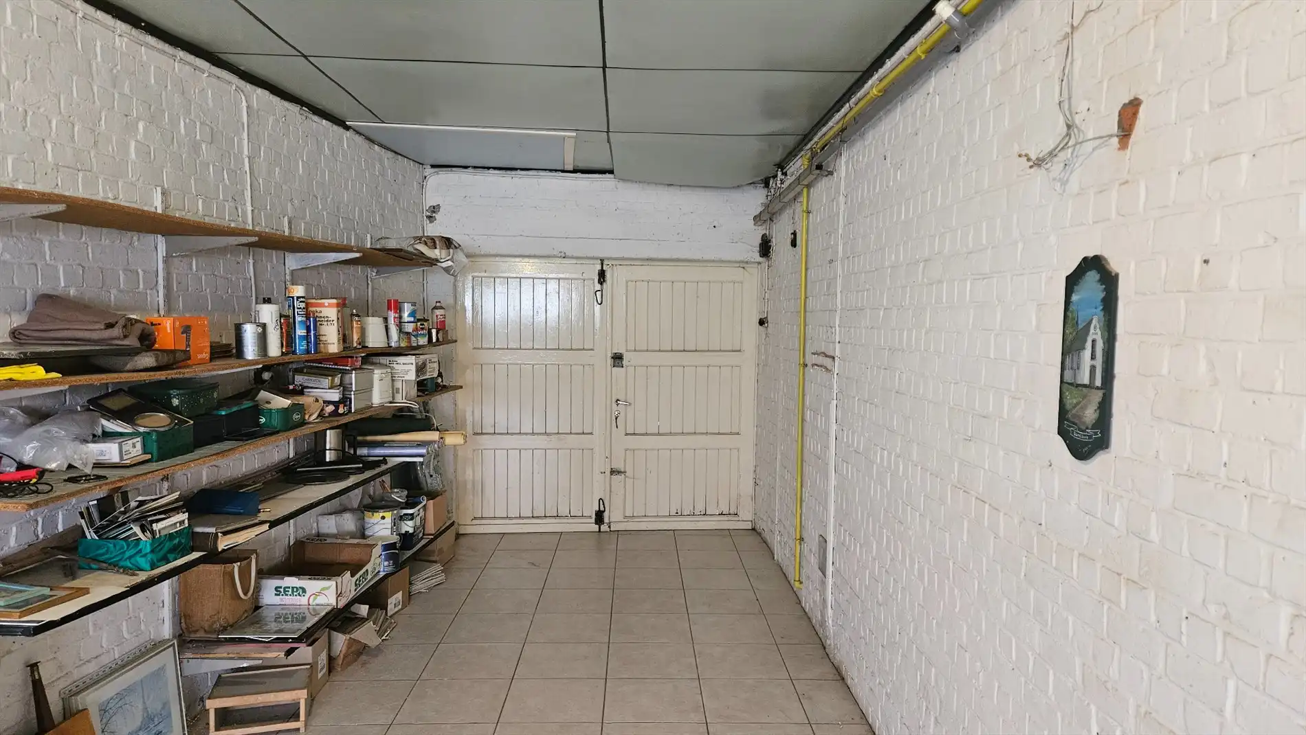 Ruime en stevige op te frissen woning met 4 slk, garage en tuin (met bijgebouw)  foto 7