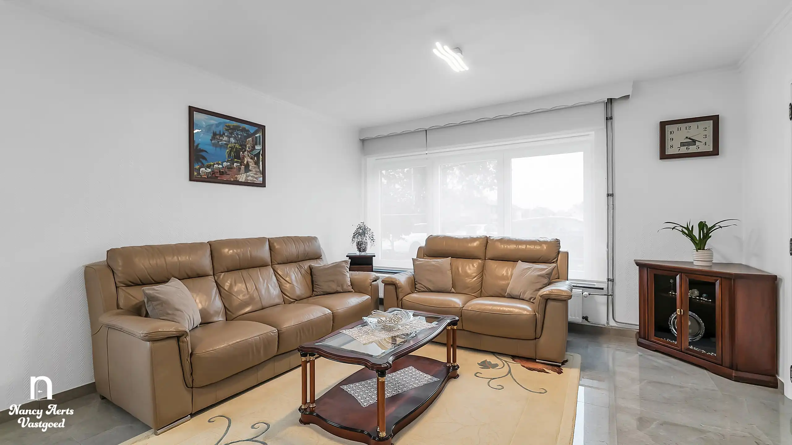 Gerenoveerde woning met 4 slaapkamers, tuin en leefkeuken foto 11