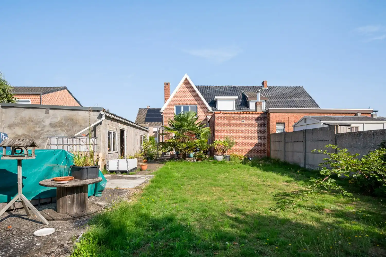 Op te frissen instapklare woning met 3 slpkrs en tuin te Hulshout foto 13