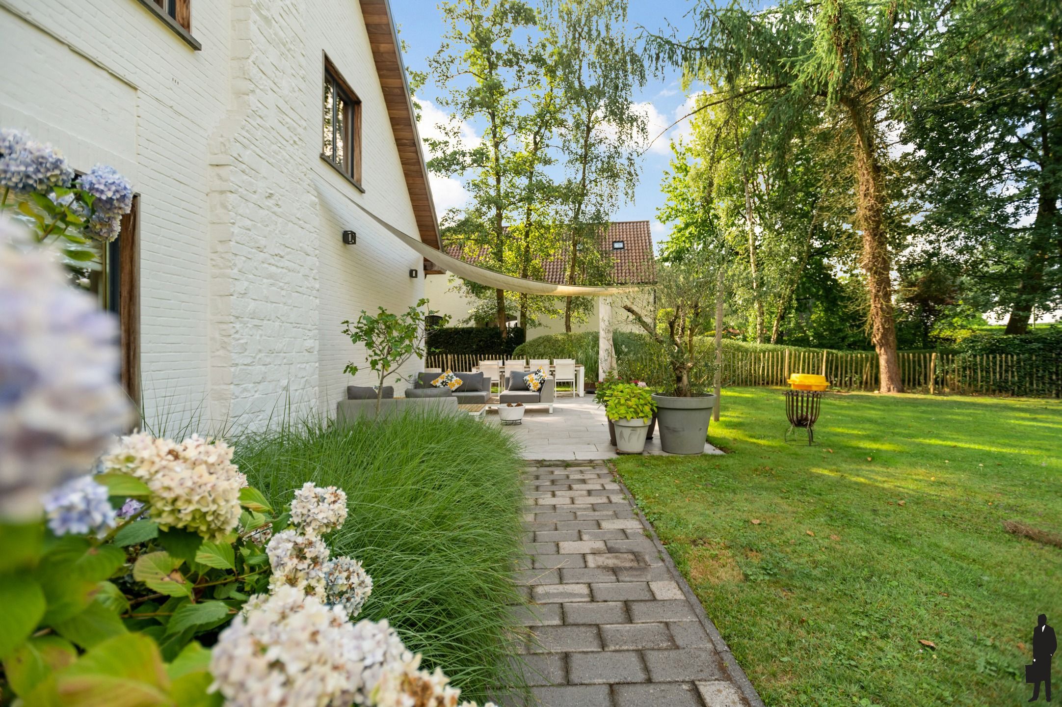 Stijlvolle gezinswoning op perceel van 2.165 m² in residentiële wijk Den Drijhoek foto 35