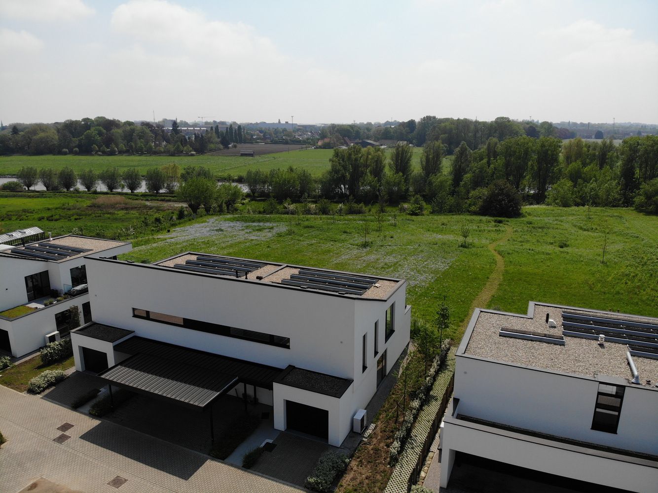 Scherpzinnige  nieuwbouw met ingenieuze en doordachte indeling! foto 1