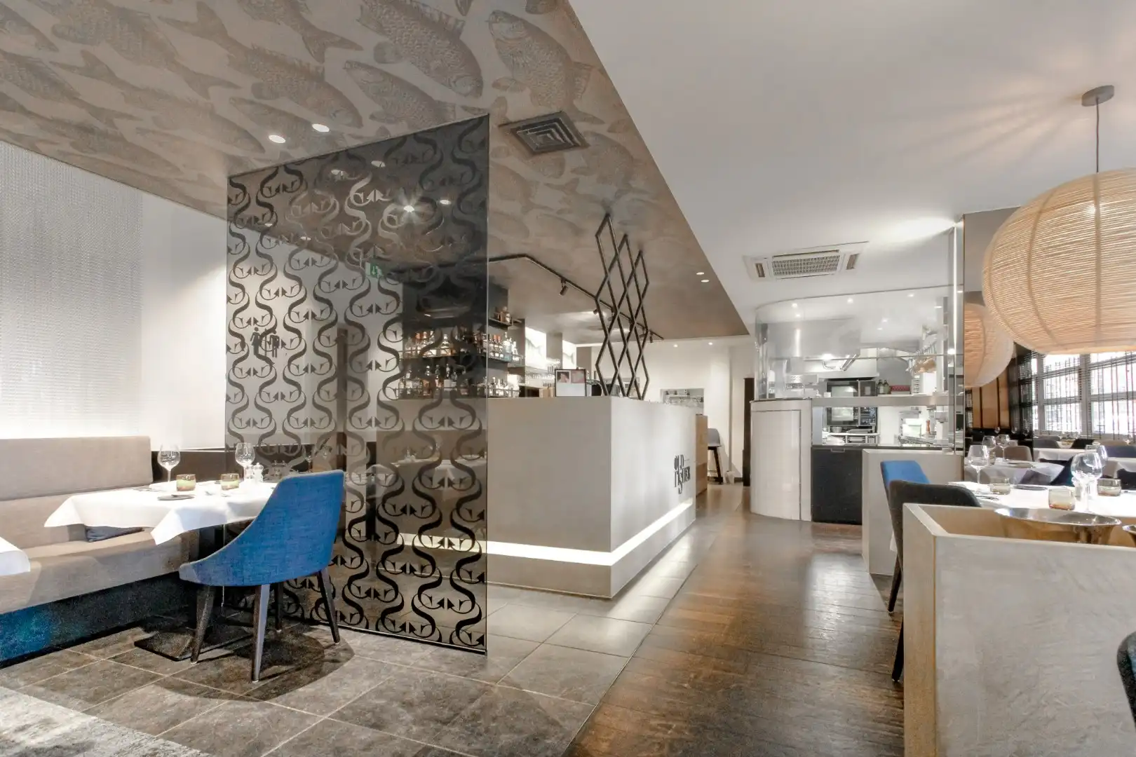 Over te nemen  – Volledig uitgerust toprestaurant | Heldenplein 33, Knokke-Heist foto 7