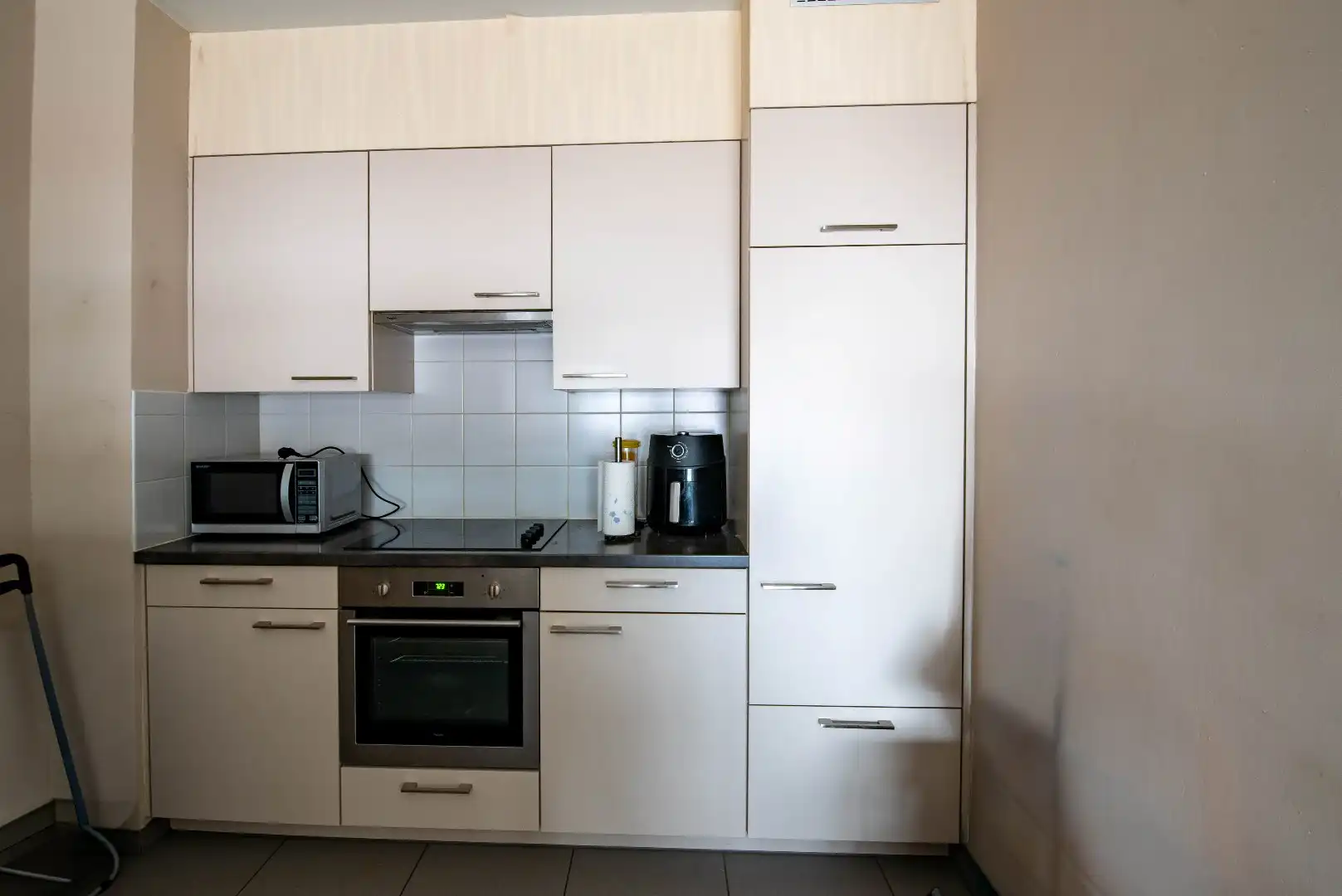 Mooi recent appartement met 2 slaapkamers en parking foto 8