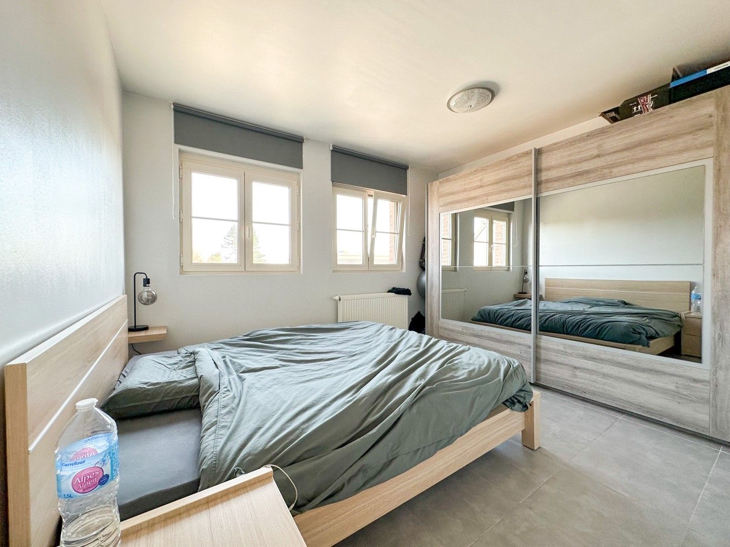 Lichtrijk, instapklaar appartement met open verzicht in Zomergem foto 11