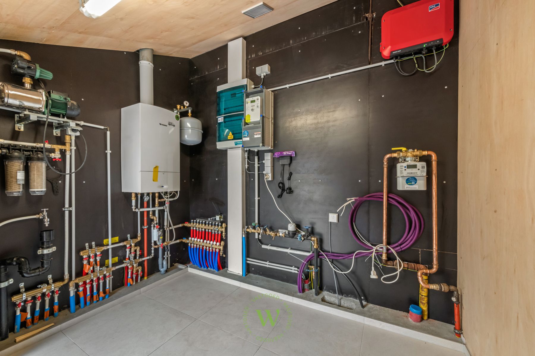 Energiezuinige, gerenoveerde woning met 3 slpks in Zwevezele foto 21