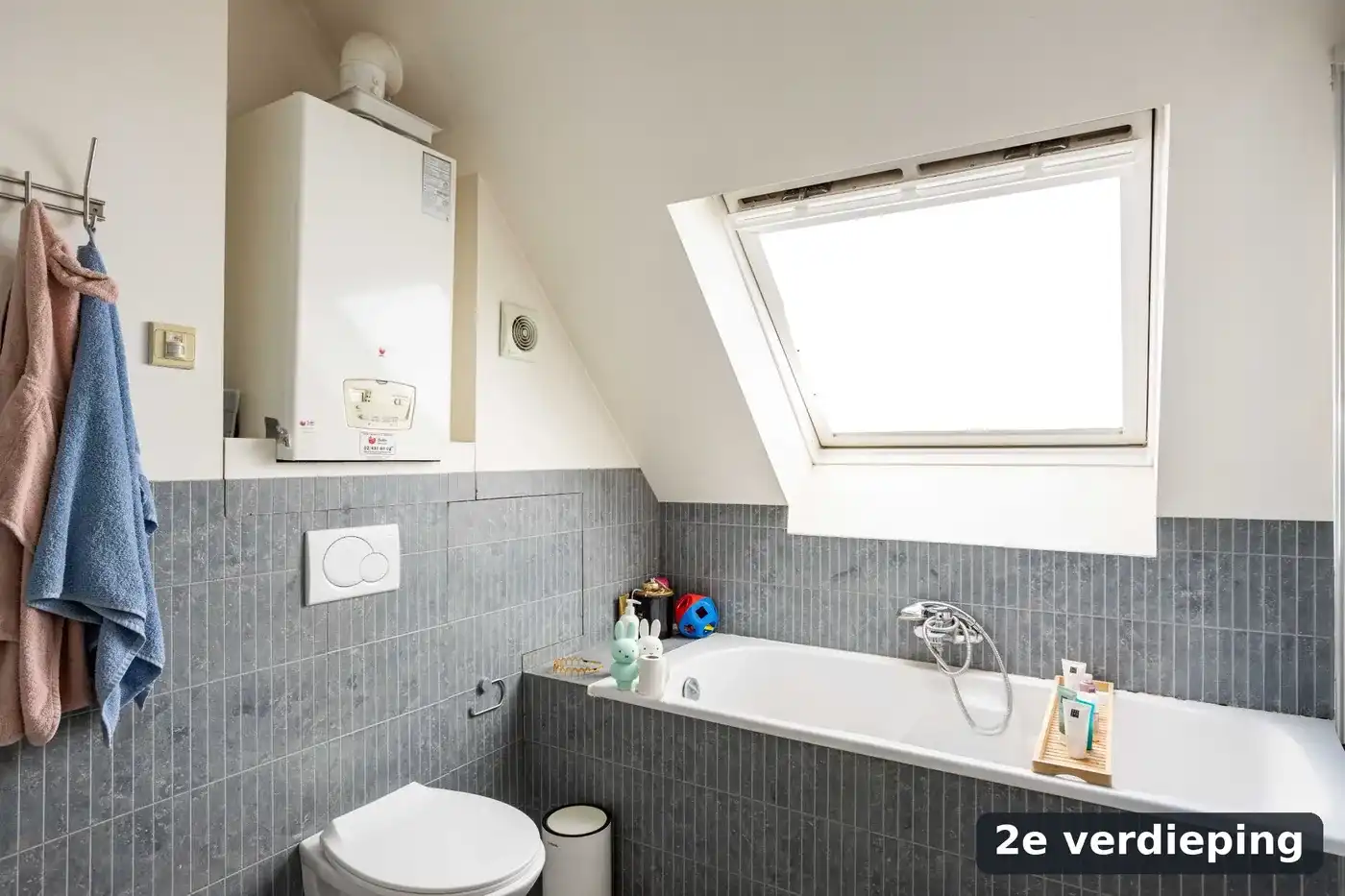 Investeringseigendom met 3 instapklare appartementen hartje Kortrijk foto 25