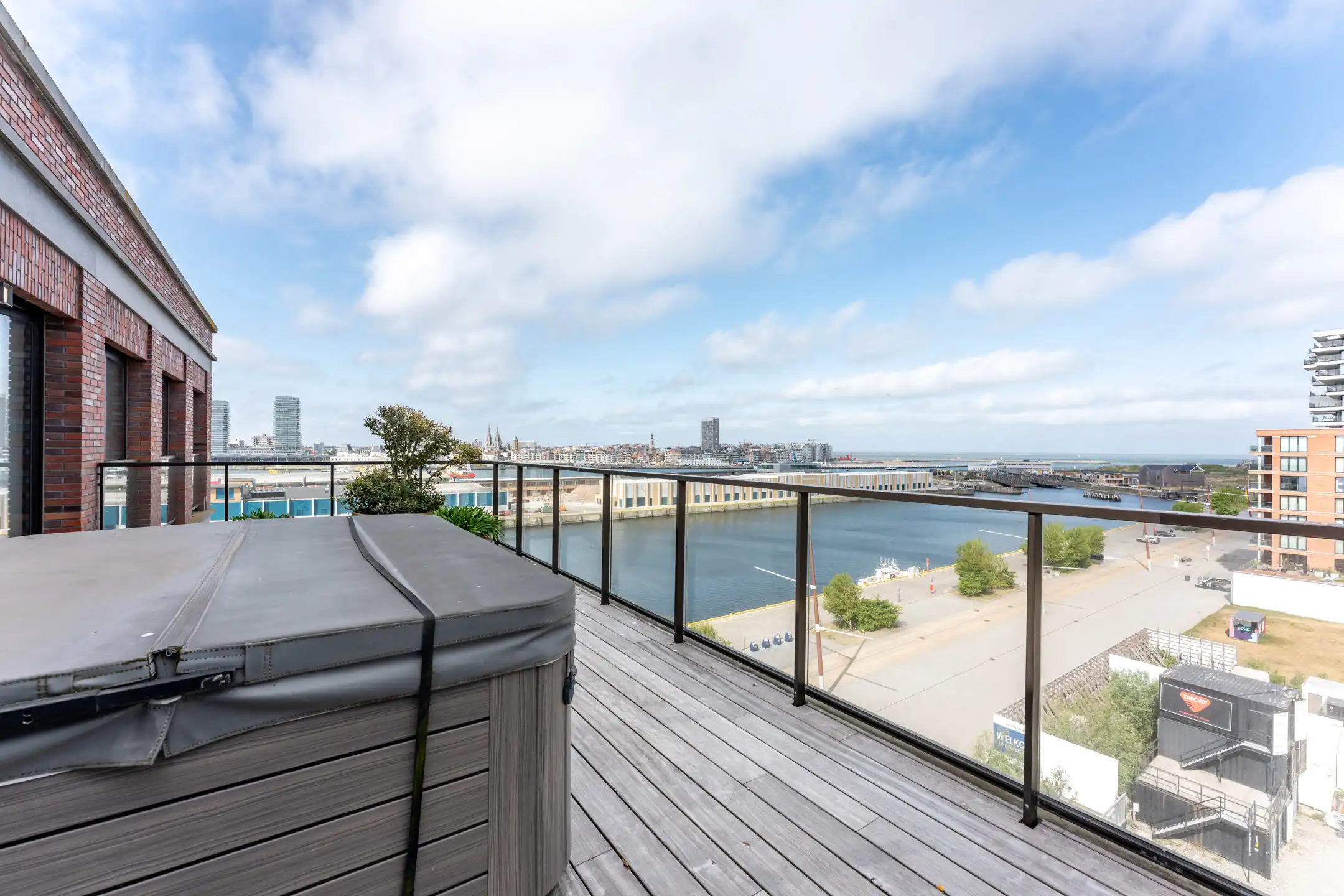 OOSTENDE - Uitzonderlijke penthouse met zicht op zee foto 10