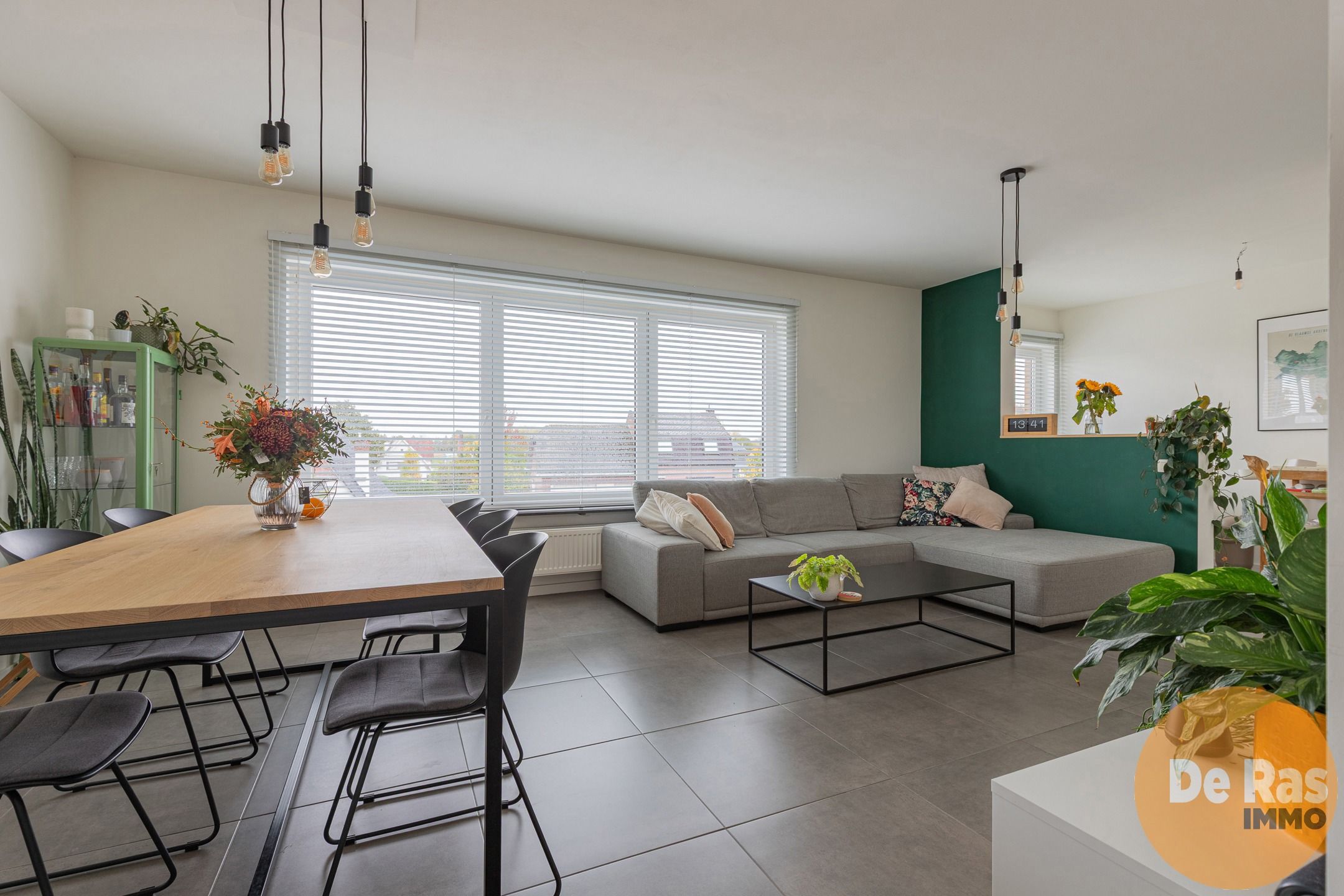 ERPE – Gerenoveerd app. met 2 slpks en terras op toplocatie foto 2