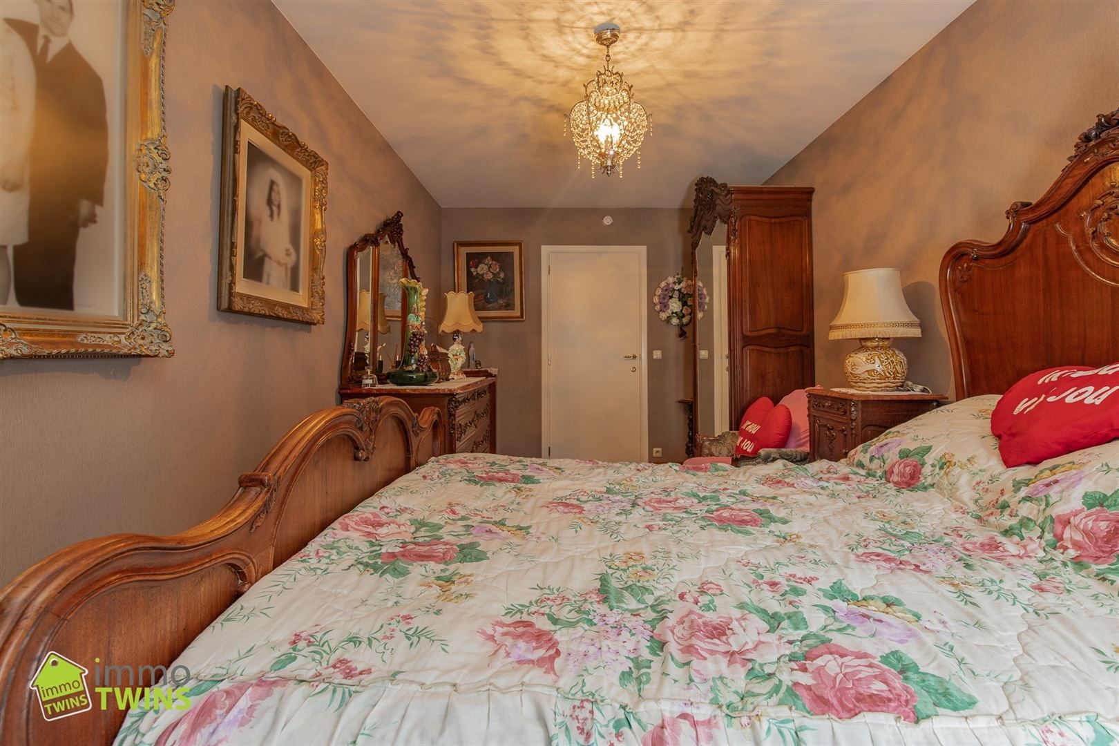 Stijlvol appartement met prachtig uitzicht op het Keizersplein hartje Aalst foto 13