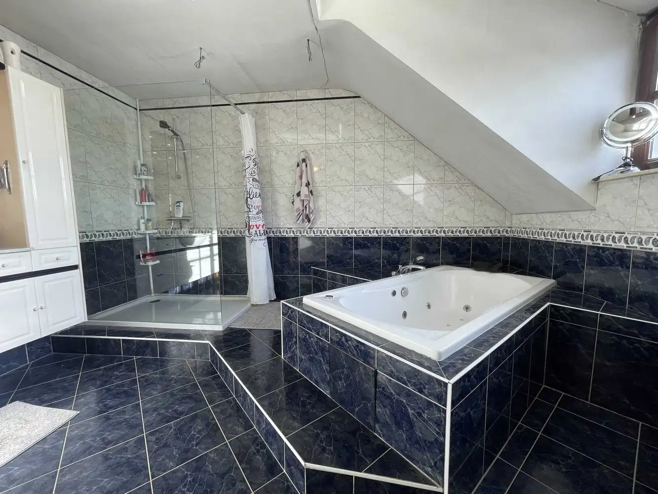 Gunstig gelegen woning met zwembad foto 18