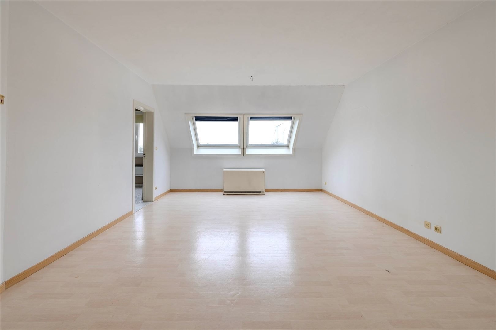 Appartement te koop in het centrum van Boom foto 4