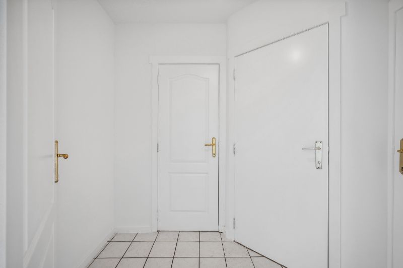 Ruim appartement op de 1 ste verdieping foto 5