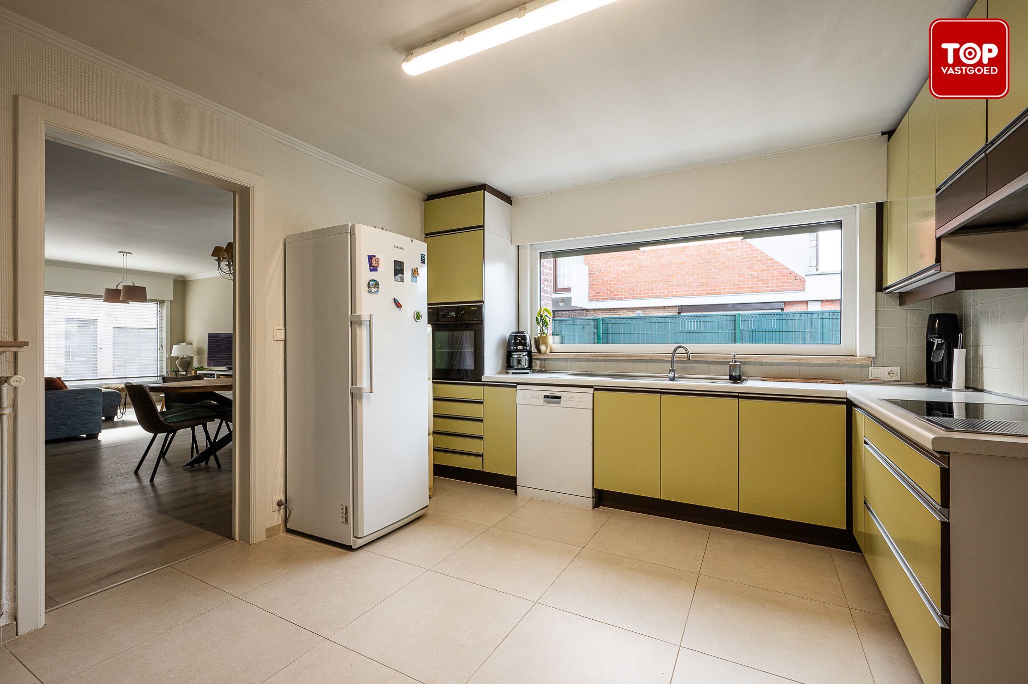 Halfopen woning met leuke tuin in centrum eeklo foto 7