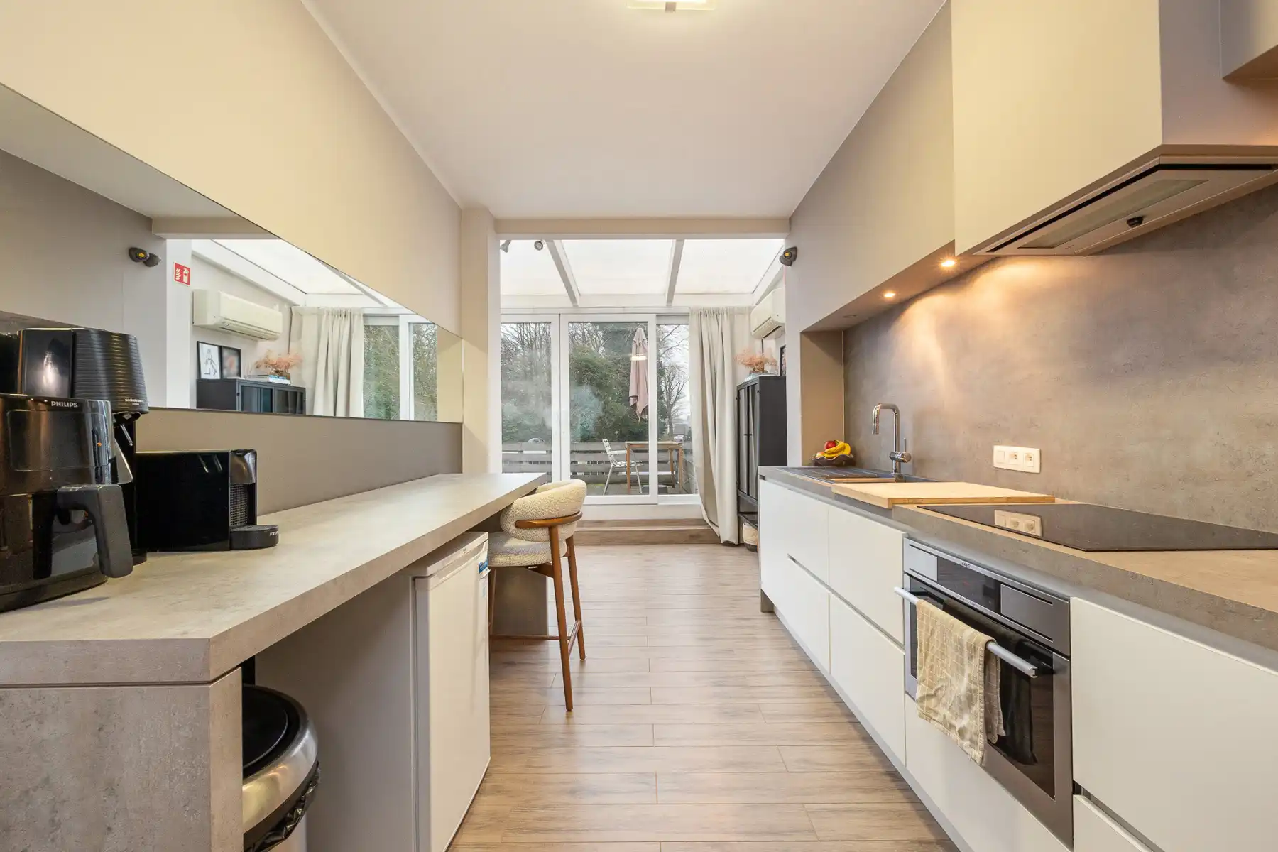 HANDELSRUIMTE MET BOVENLIGGEND APPARTEMENT, ENORM RENDEMENT foto 14