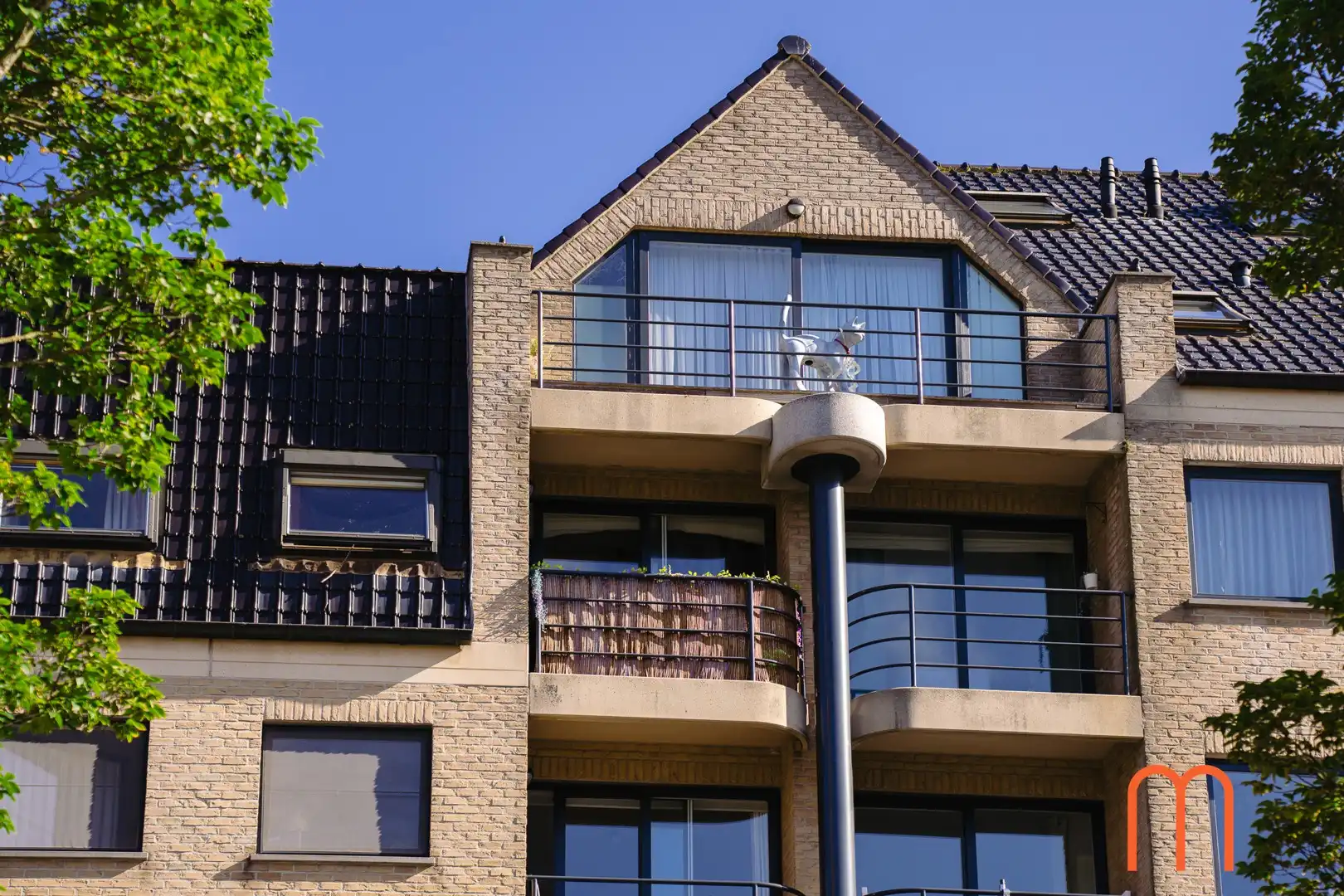 Instapklaar appartement met uniek uitzicht op de Sint-Petrus-en-Pauluskerk te koop – centrum Oostende foto 13