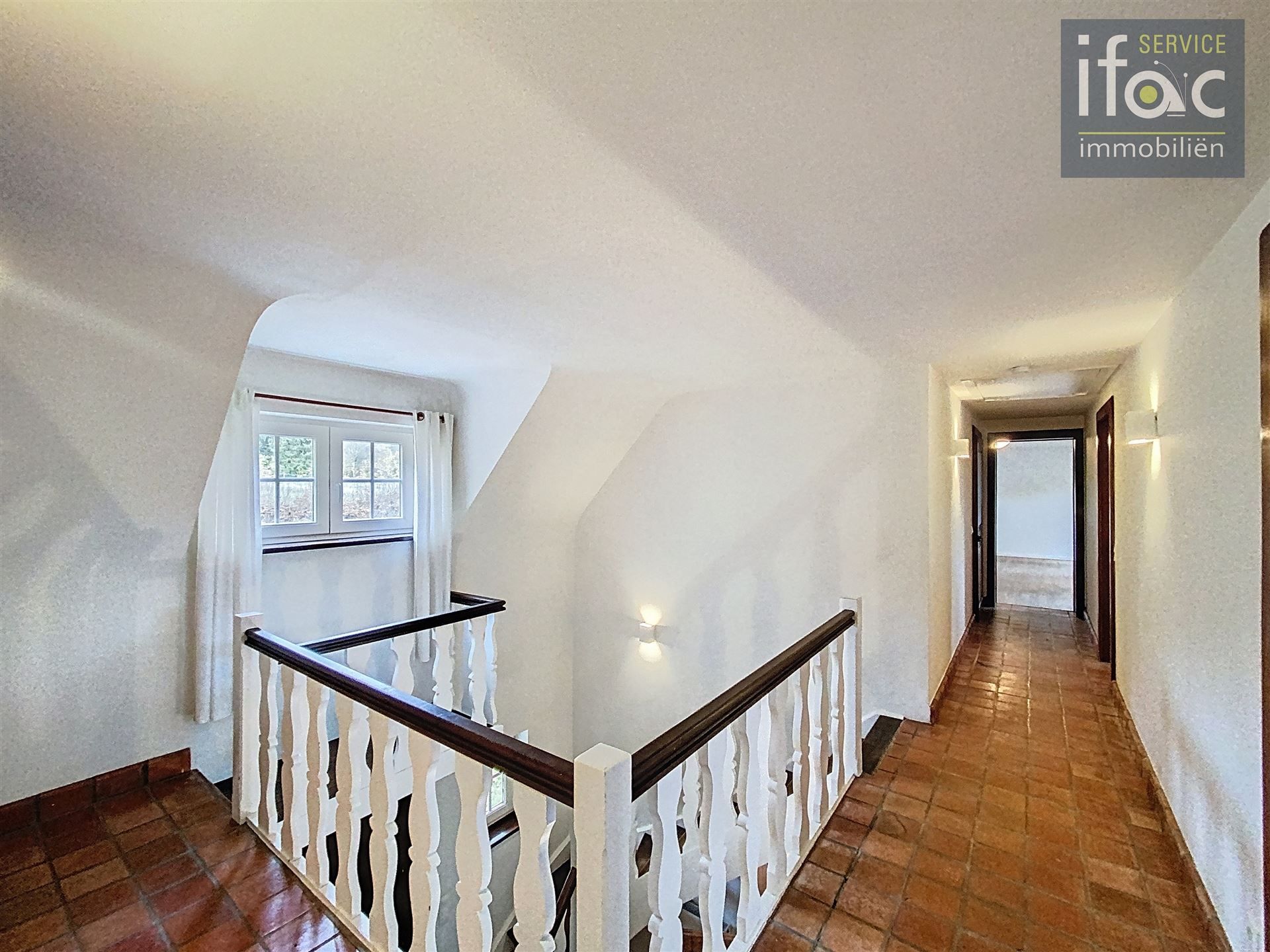 Ruime charmante villa gelegen aan de rand van het zoniënwoud foto 13