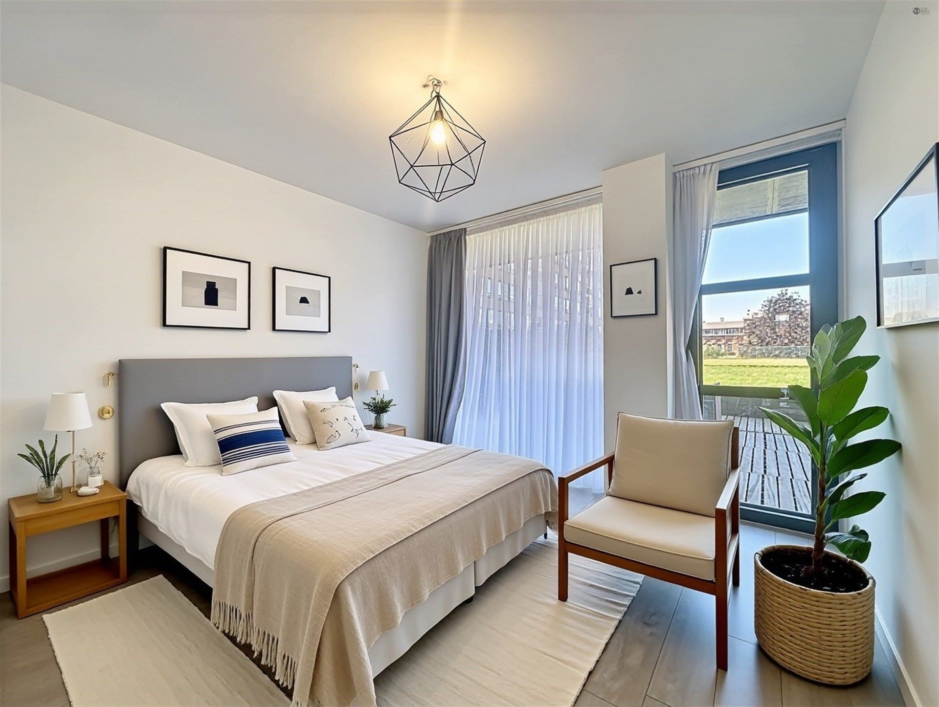 Prachtig 2-slaapkamer appartement met 40m² terras foto 5