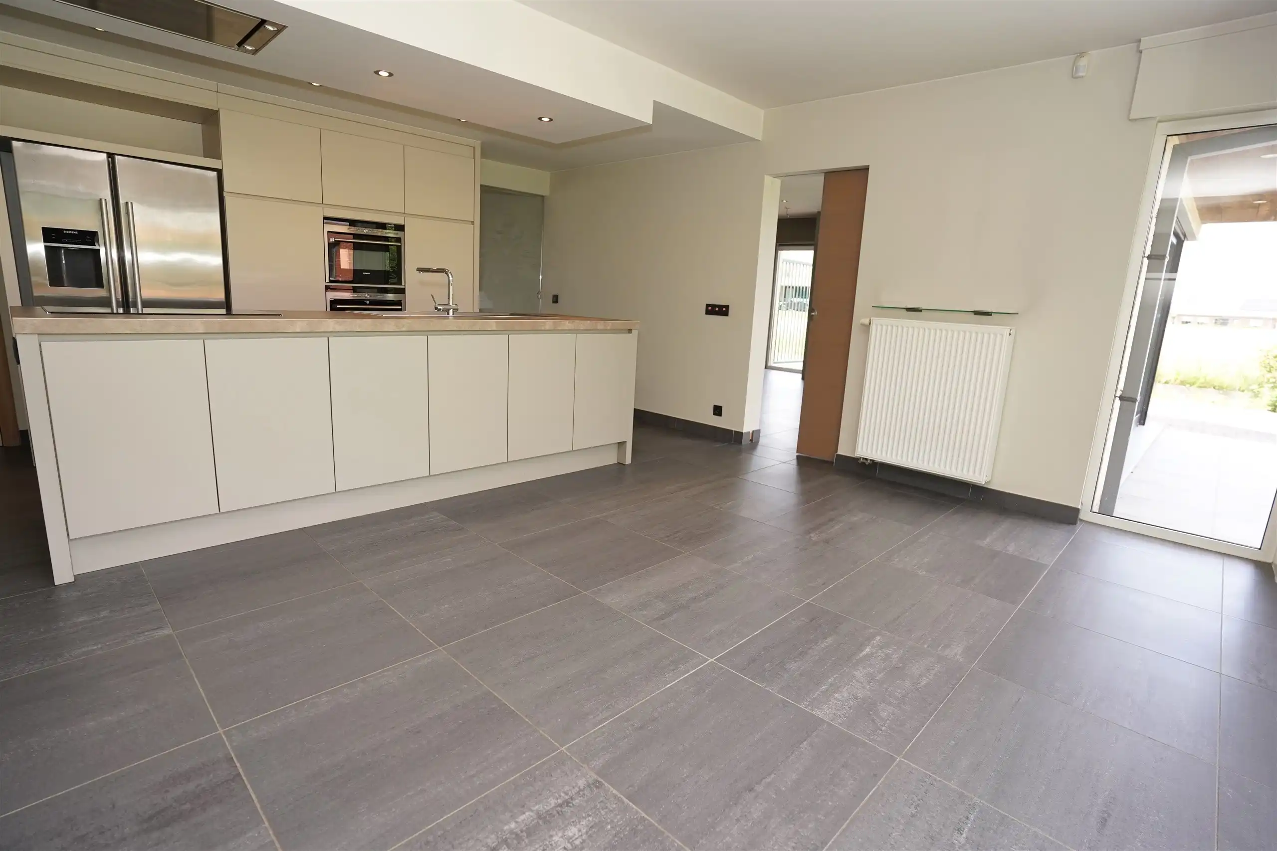 Prachtige halfopen villa met zicht op groen – ruimte, rust en comfort op 952 m² foto 11