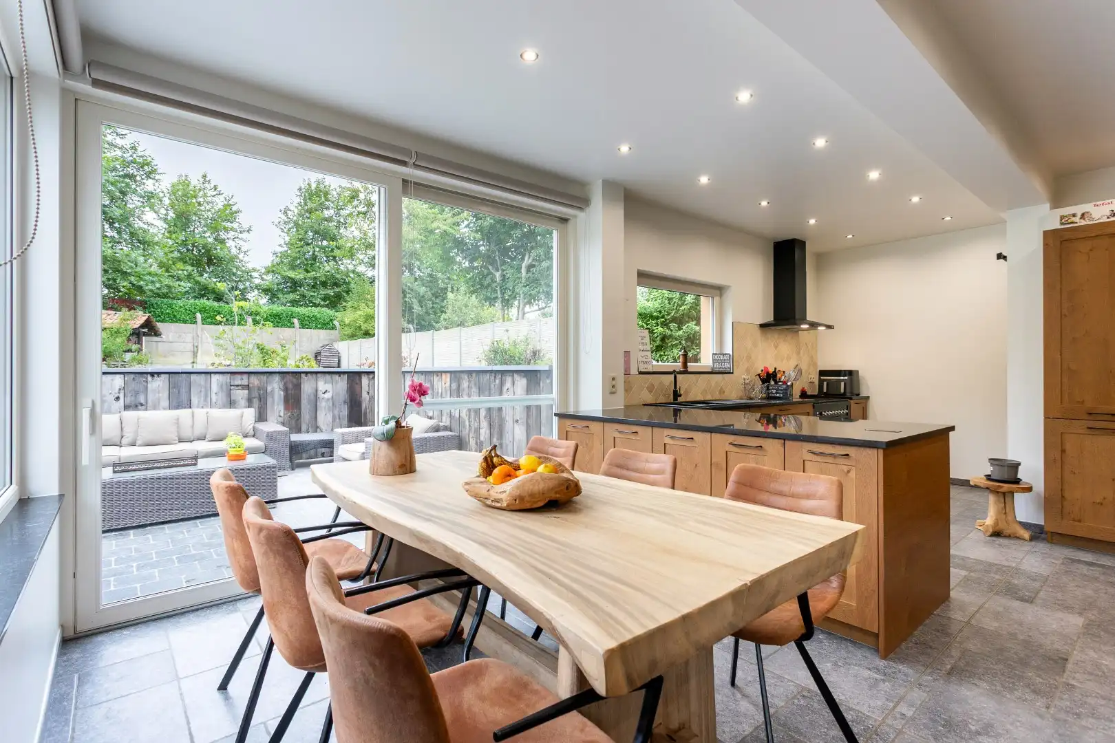 Charmante woning met 3 à 4 slpk en tuin te Halle foto 8