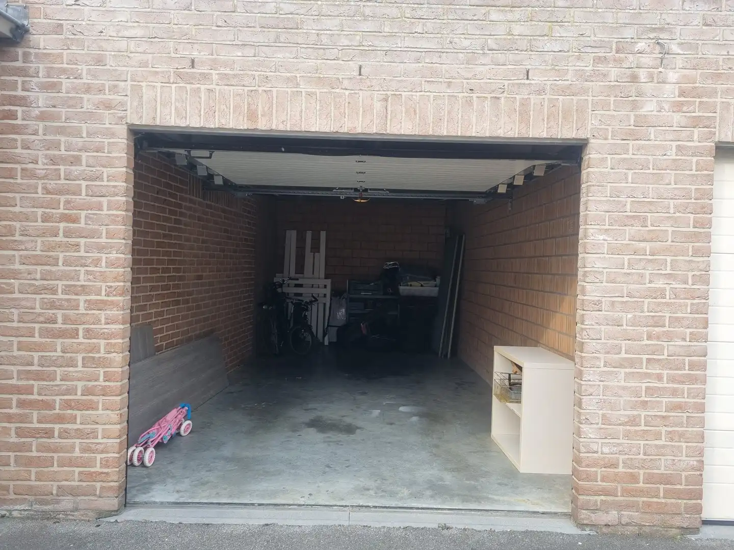 Ruim duplex appartement met garage. foto 10