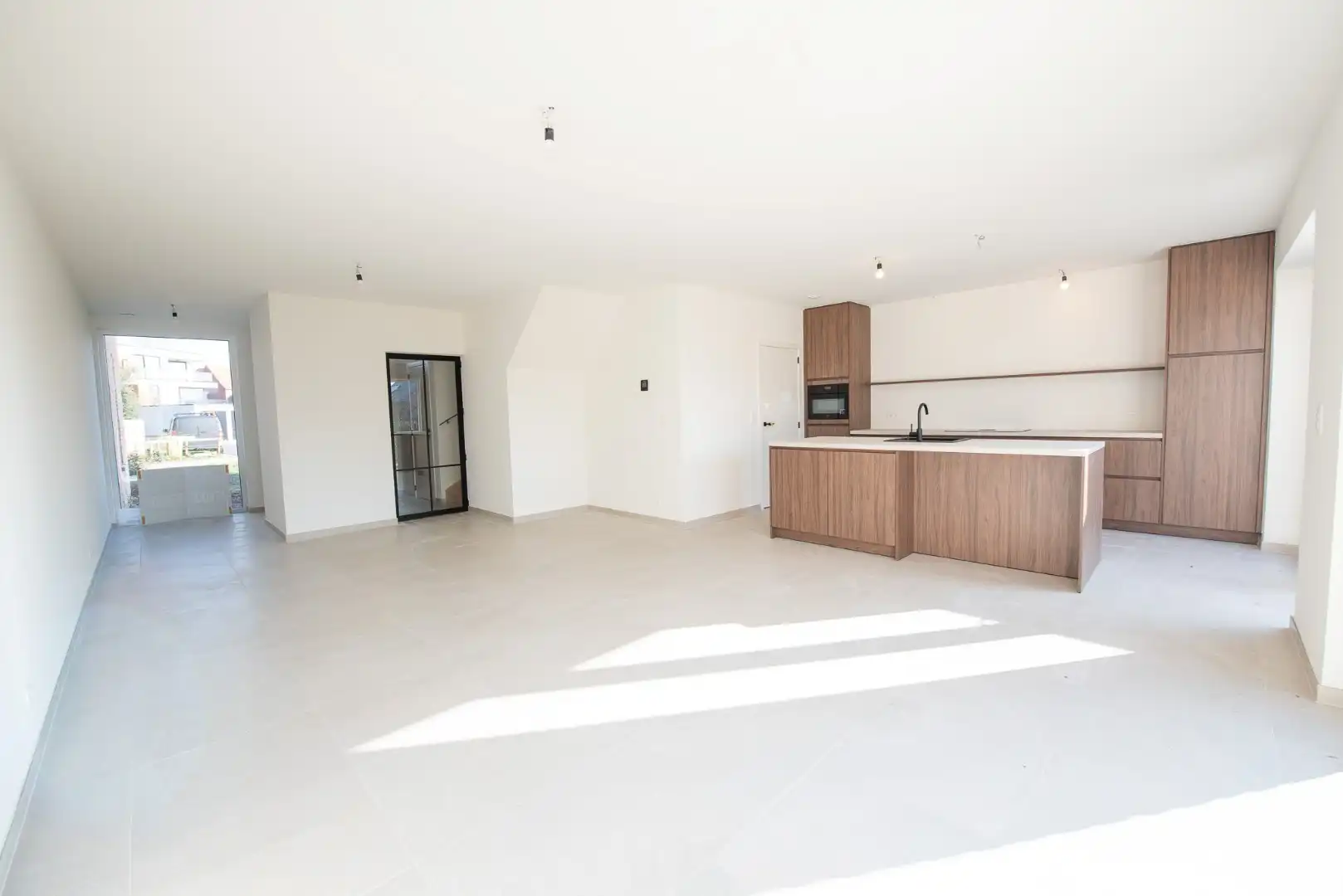 Topper!! Stijlvolle & energiezuinige nieuwbouwwoning met 4 slaapkamers in Waregem - KIJKWONING foto 4