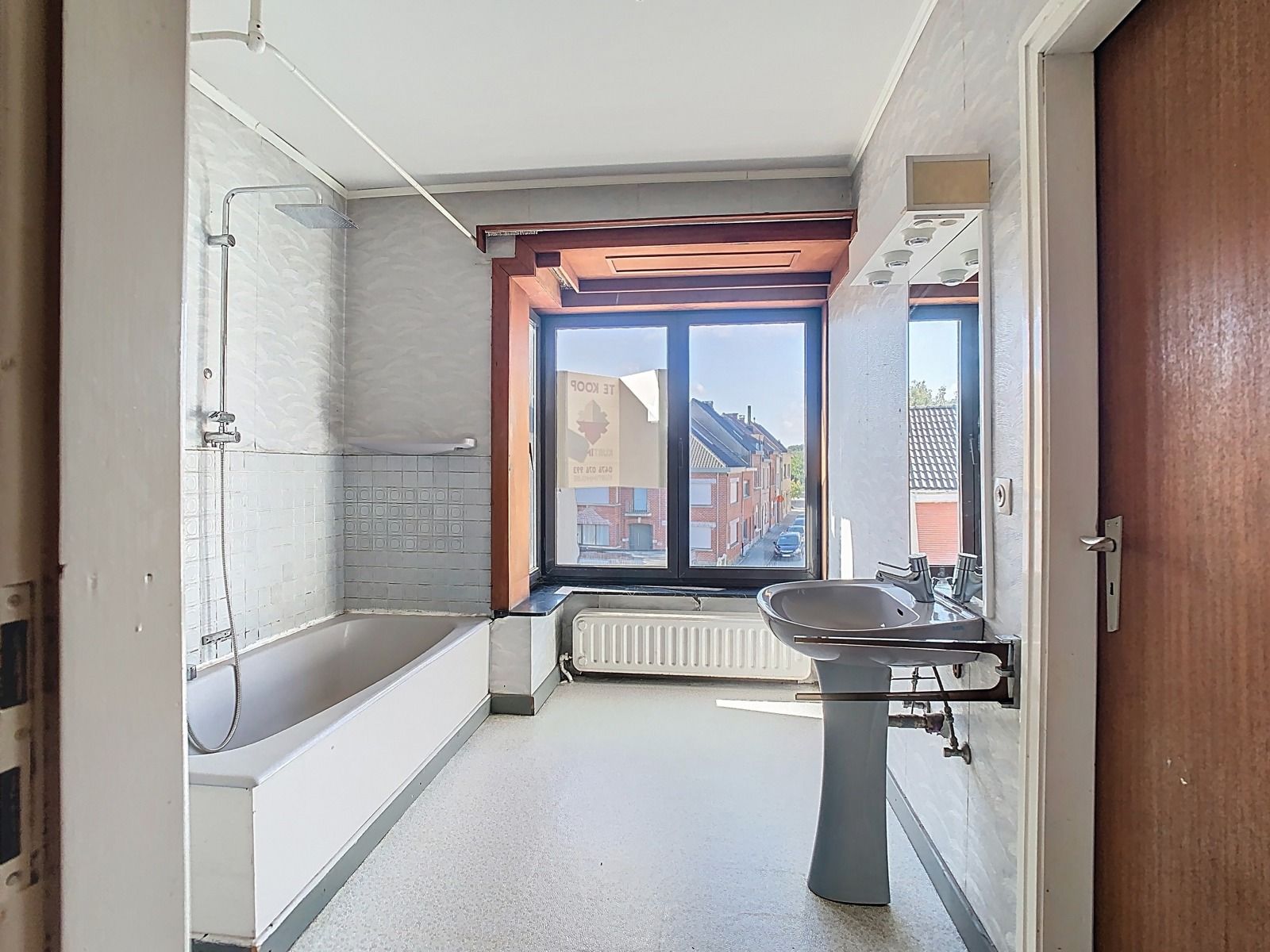 Zéér ruime én Karaktervolle Woning met 3 SLPK én tuin! foto 12