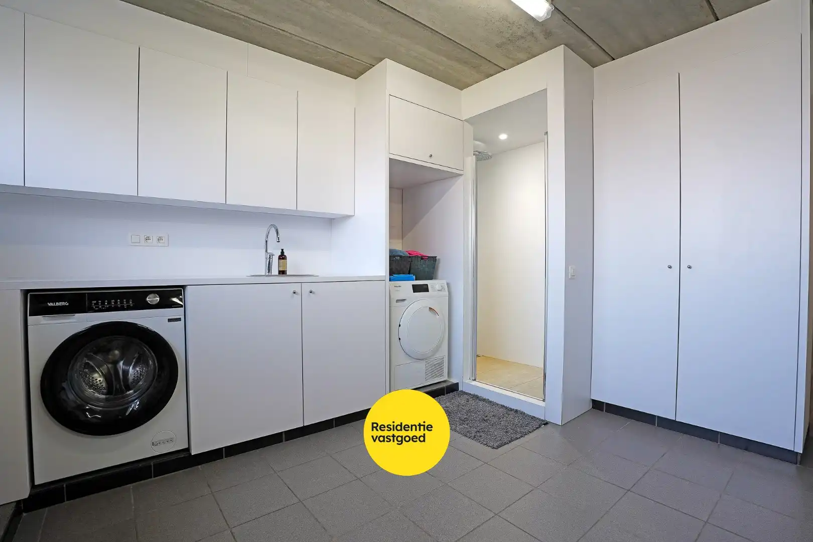 Alleenstaande instapklare woning op 1281m² te Klerken! foto 13