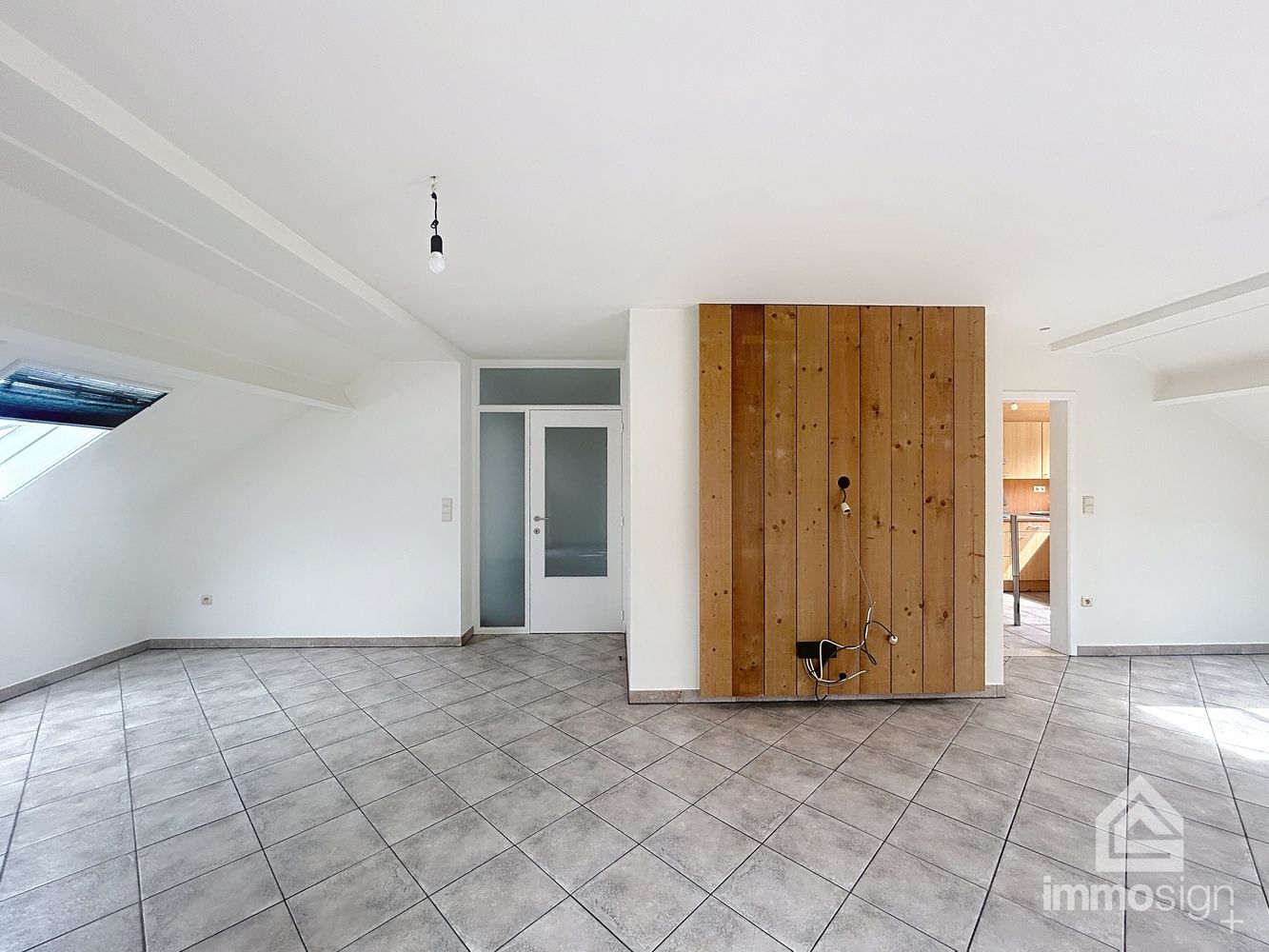 Charmant appartement met 2 slaapkamers te Zonhoven foto {{pictureIndex}}