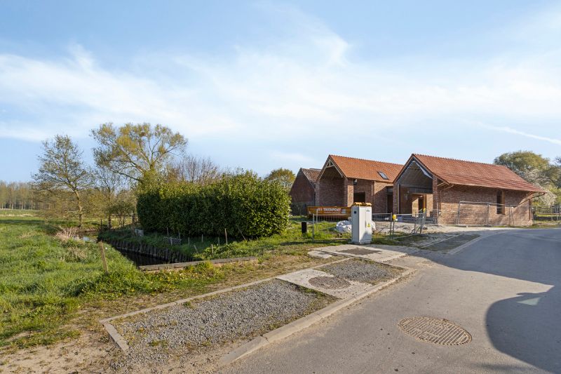 Exclusieve casco nieuwbouwwoning in Denderbelle – Een oase van rust en luxe foto {{pictureIndex}}