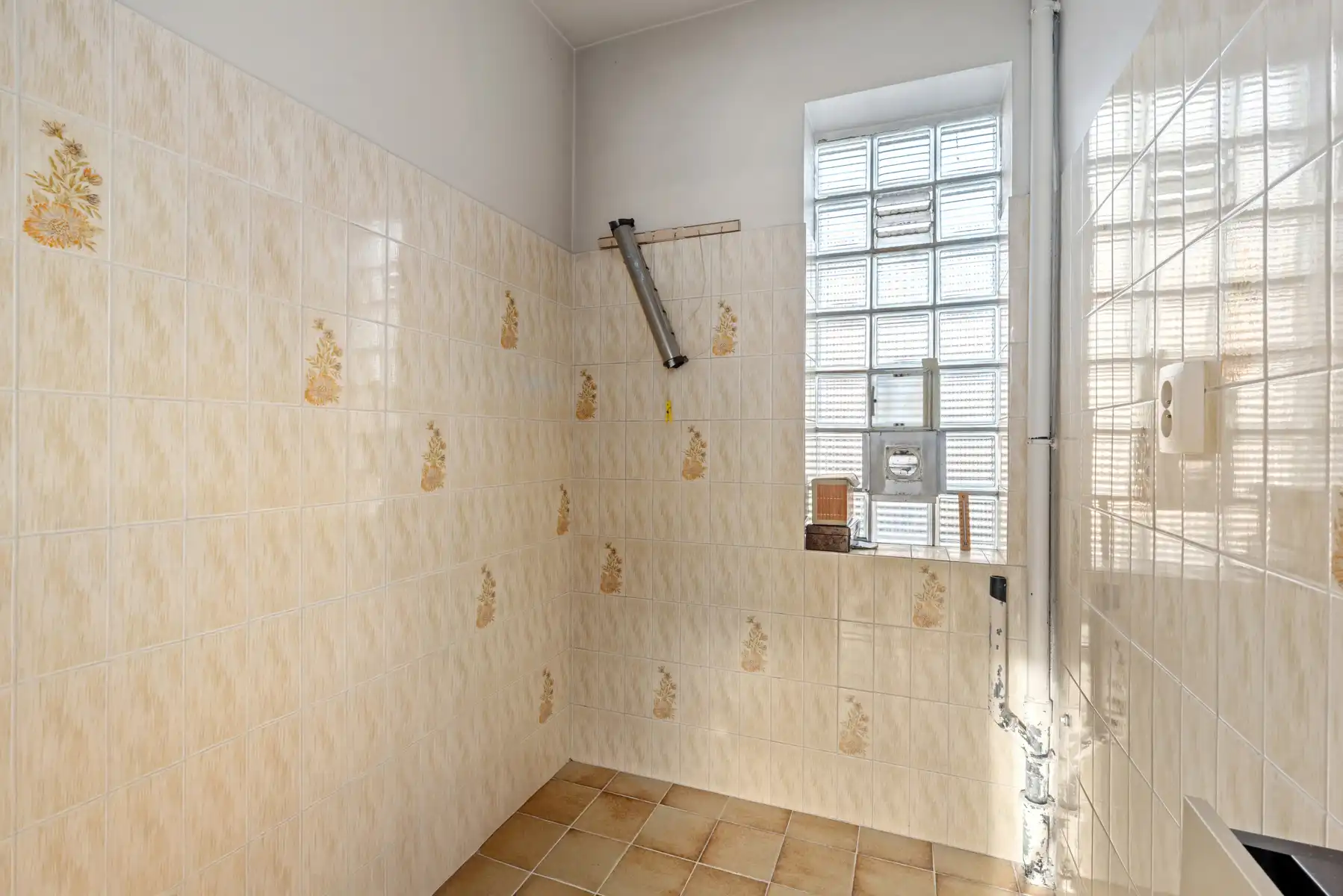 3 slaapkamer appartement + garage in kleinschalig gebouw foto 16