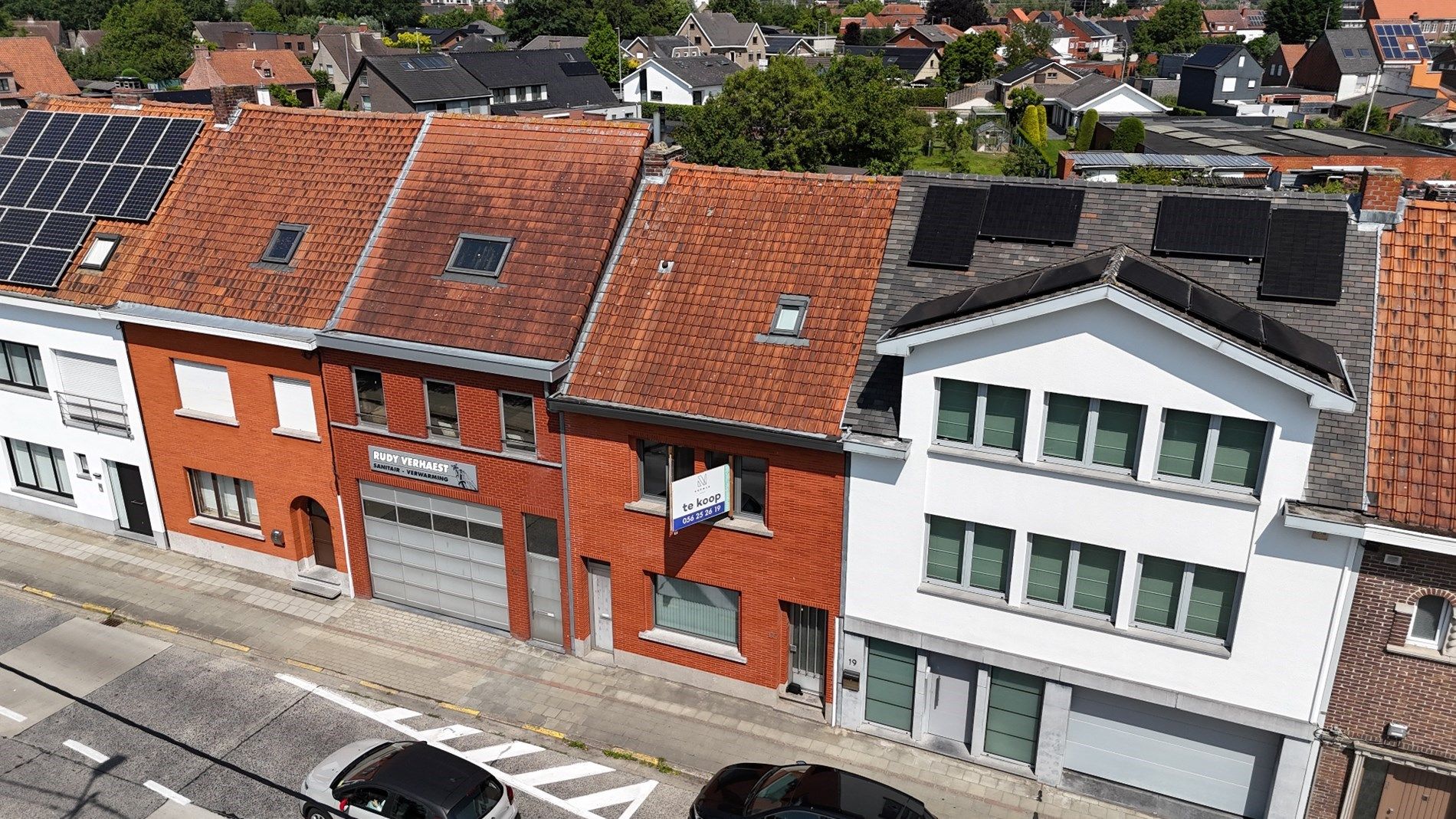 Hoofdfoto van de publicatie: Gezellige rijwoning te koop in Harelbeke!