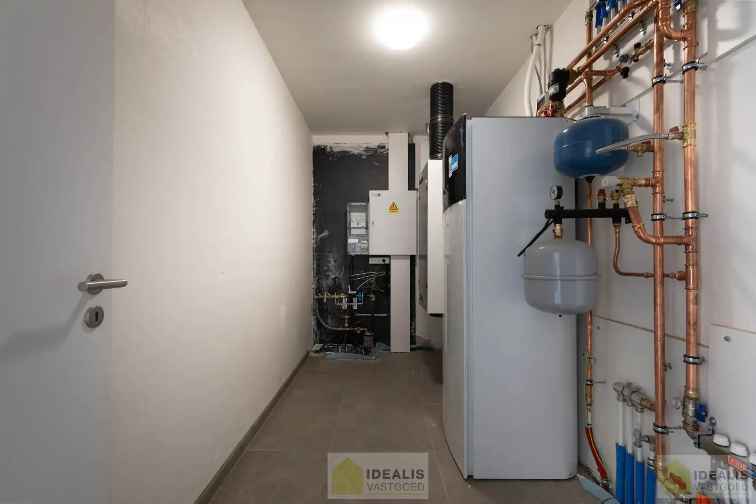 NIEUWBOUWWONING IN HET CENTRUM VAN HAMONT foto 5