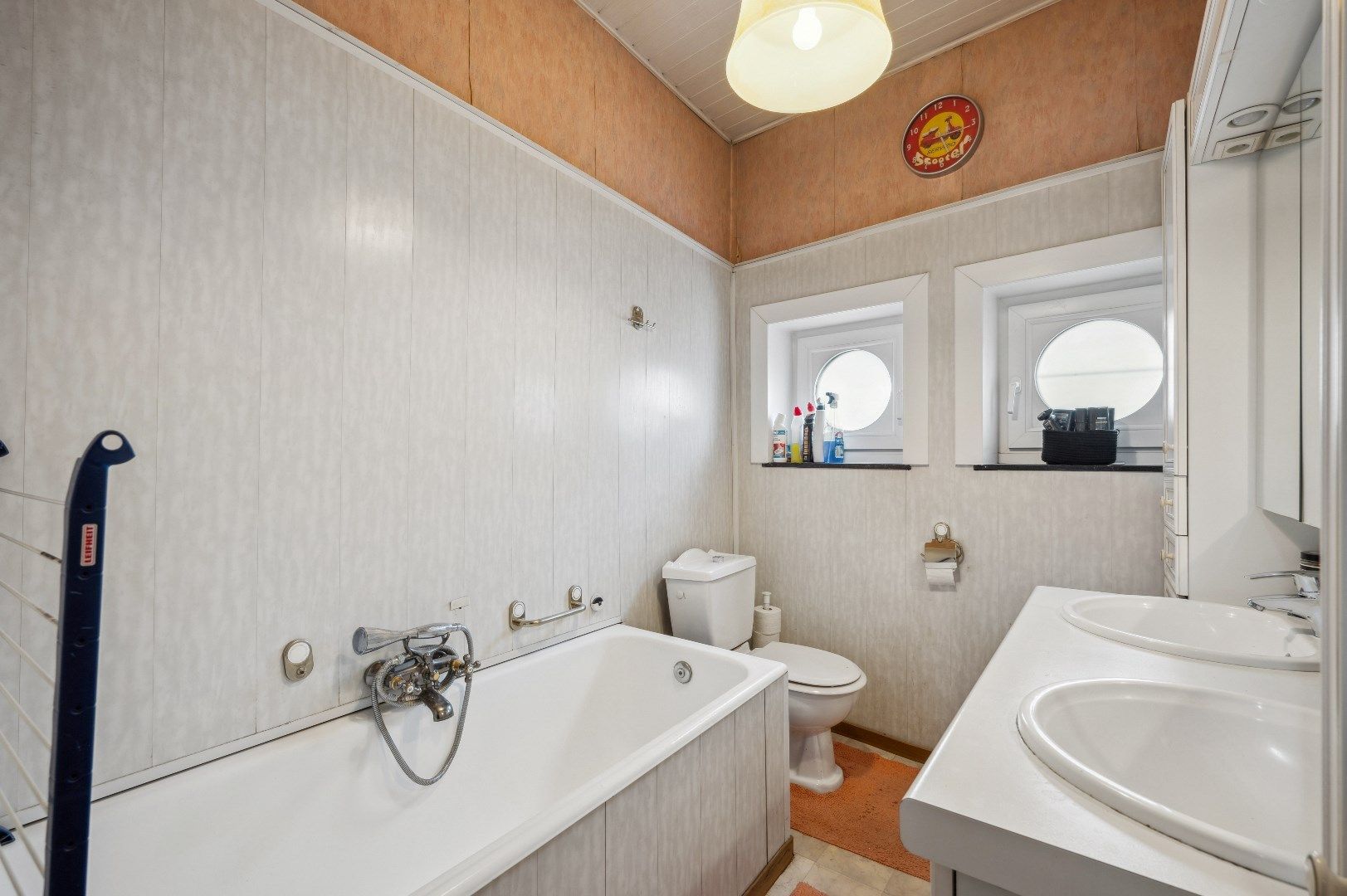 2 gekoppelde woningen met handelsruimte en woonst foto 22