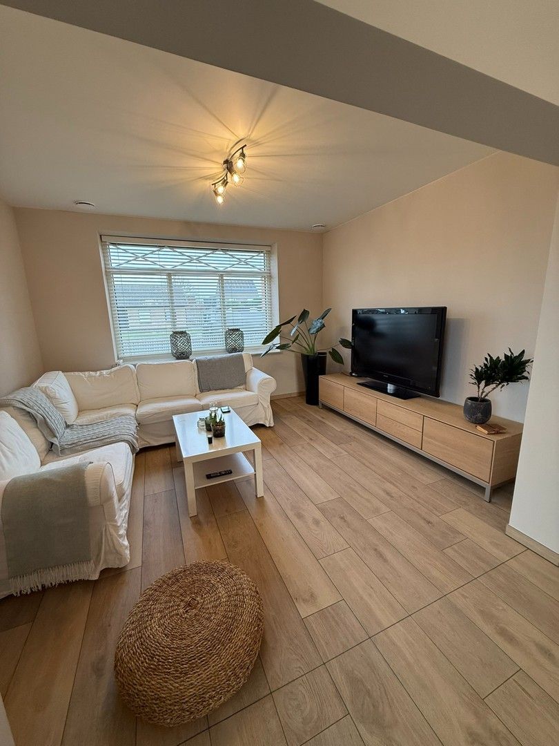 Prachtig instapklare woning met 3 slaapkamers en grote tuin te Leopoldsburg. foto 4