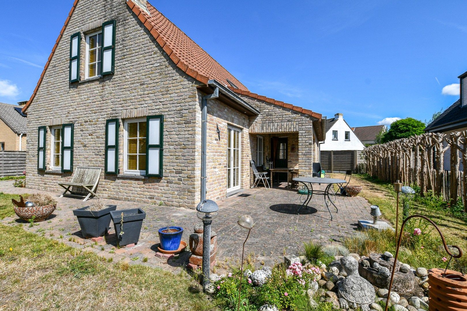 Instapklare villa op een toplocatie in De Haan foto 29