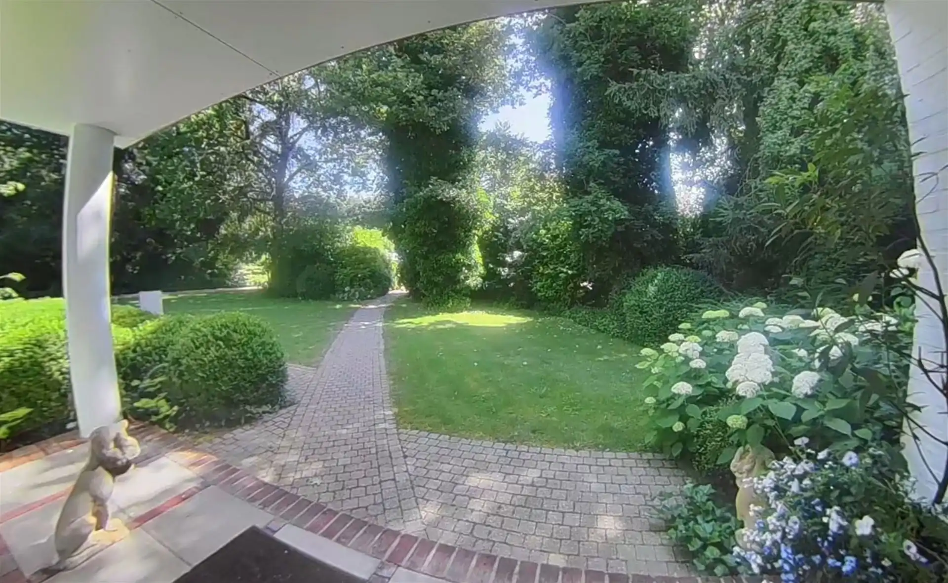 Vrijstaande villa op toplocatie aan de Zilverkust in Lanaken foto 37