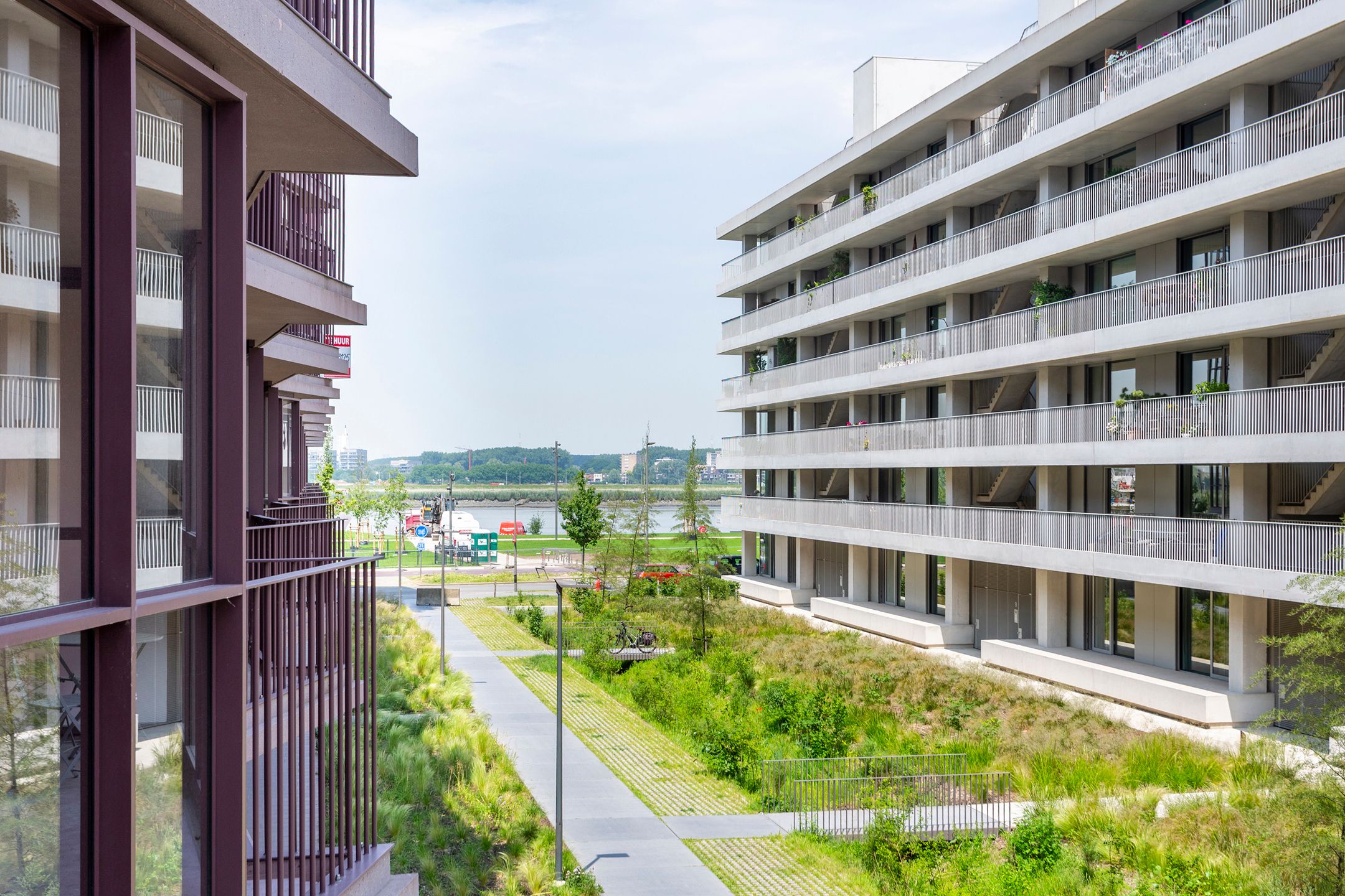 luxeappartement met 3 slaapkamers en terras op Nieuw-Zuid foto 9
