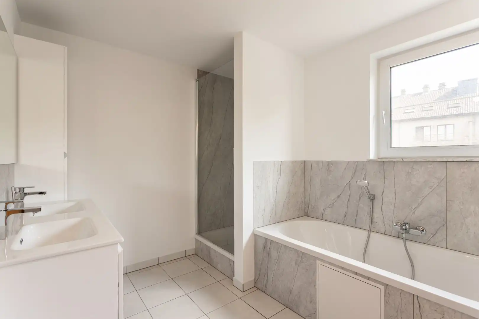 Verzorgde woning met 3 slpk, tuin en garage te Halle foto 15