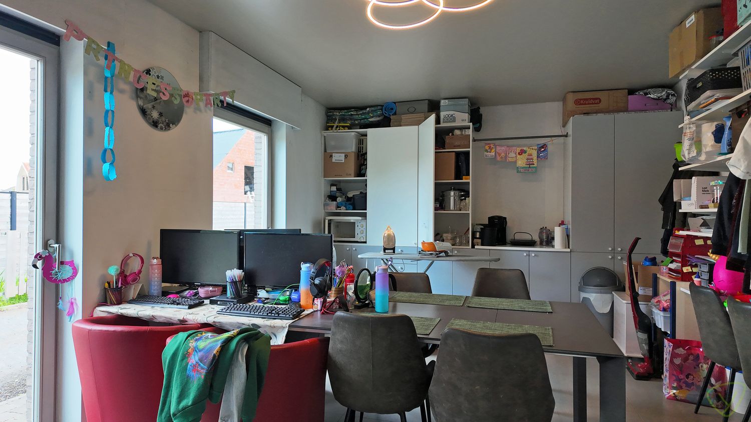 Modern handelspand geschikt voor vrij beroep in Sint-Laureins foto 6