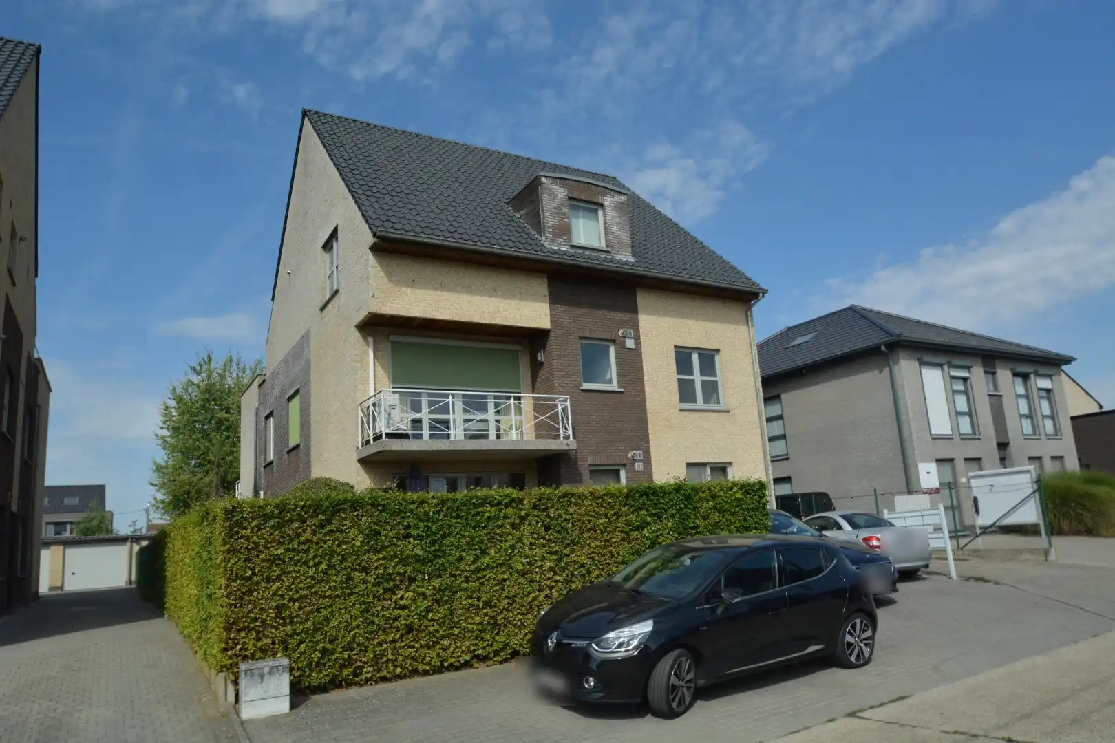 INSTAPKLAAR APP 1e vd  MET GARAGE TE HULSHOUT	 foto 21