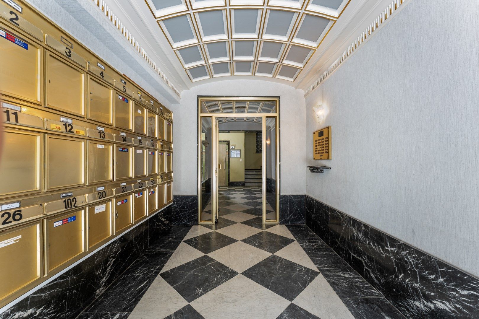 3-slaapkamerappartement op uitmuntende ligging in hartje Oostende! foto 17