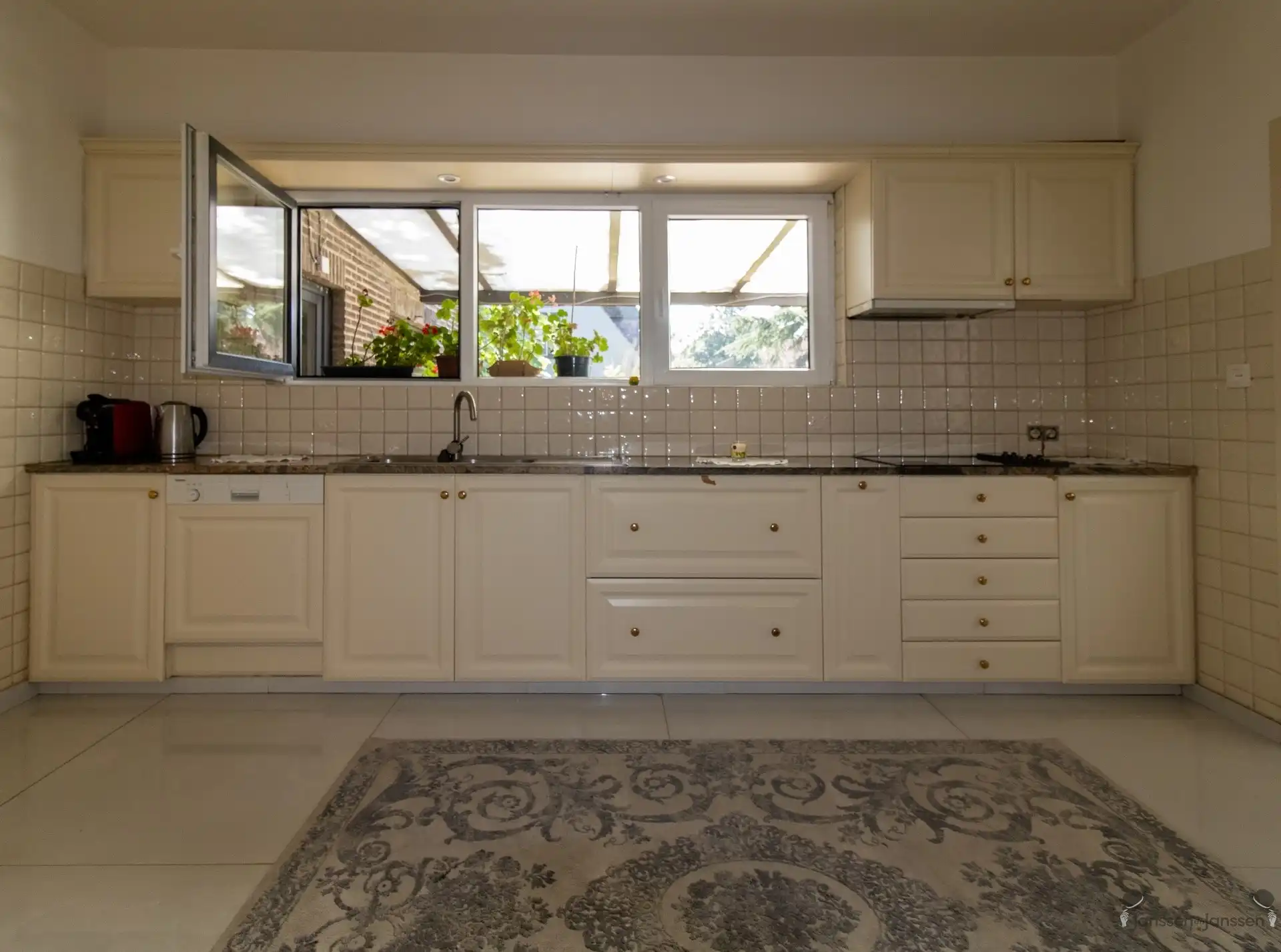 Villa met 6 slpks + mogelijkheid praktijkruimte foto 17