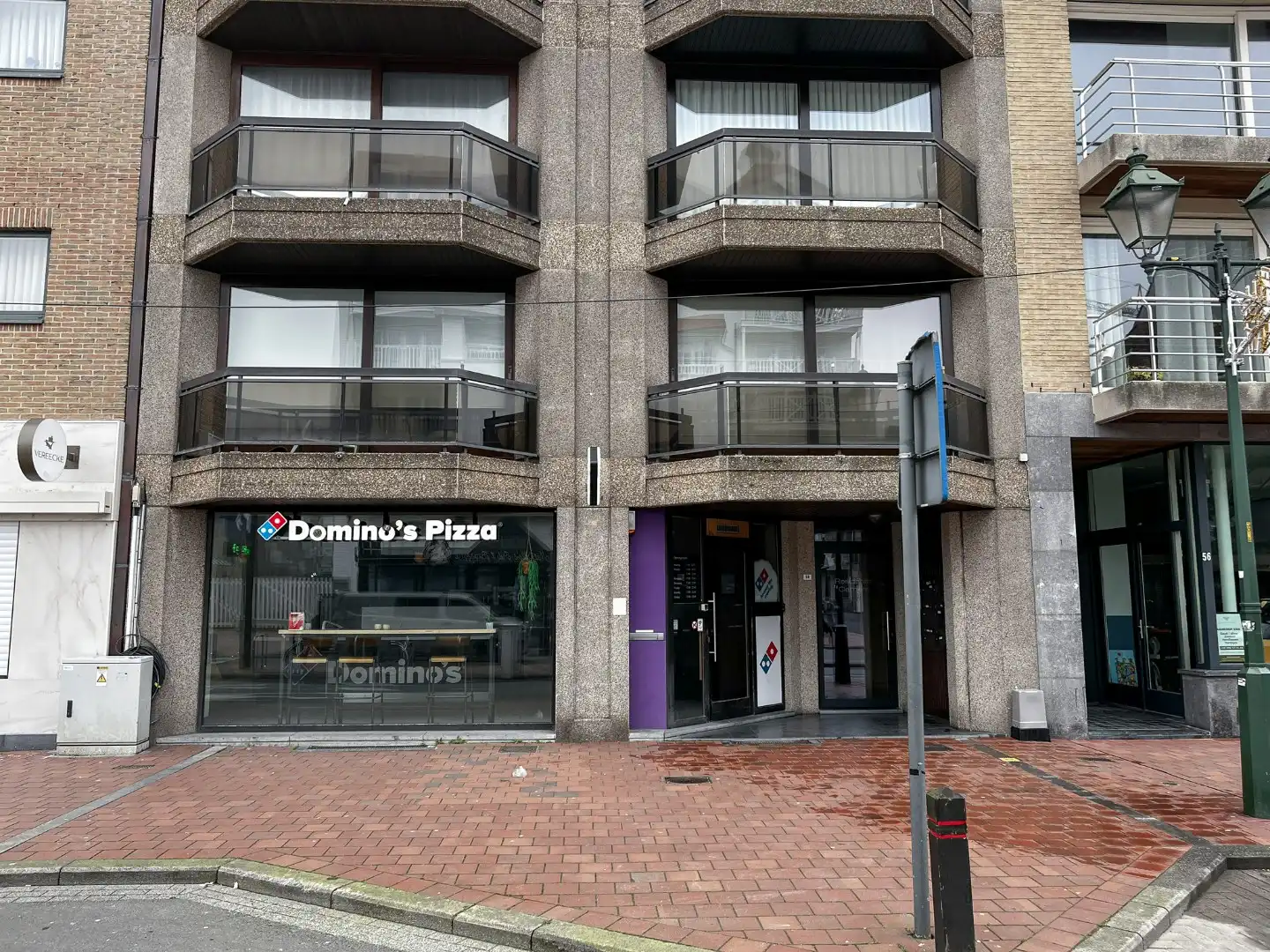 Verhuurde winkel Lippenslaan 58 (aan Domino's Pizza)  foto 3