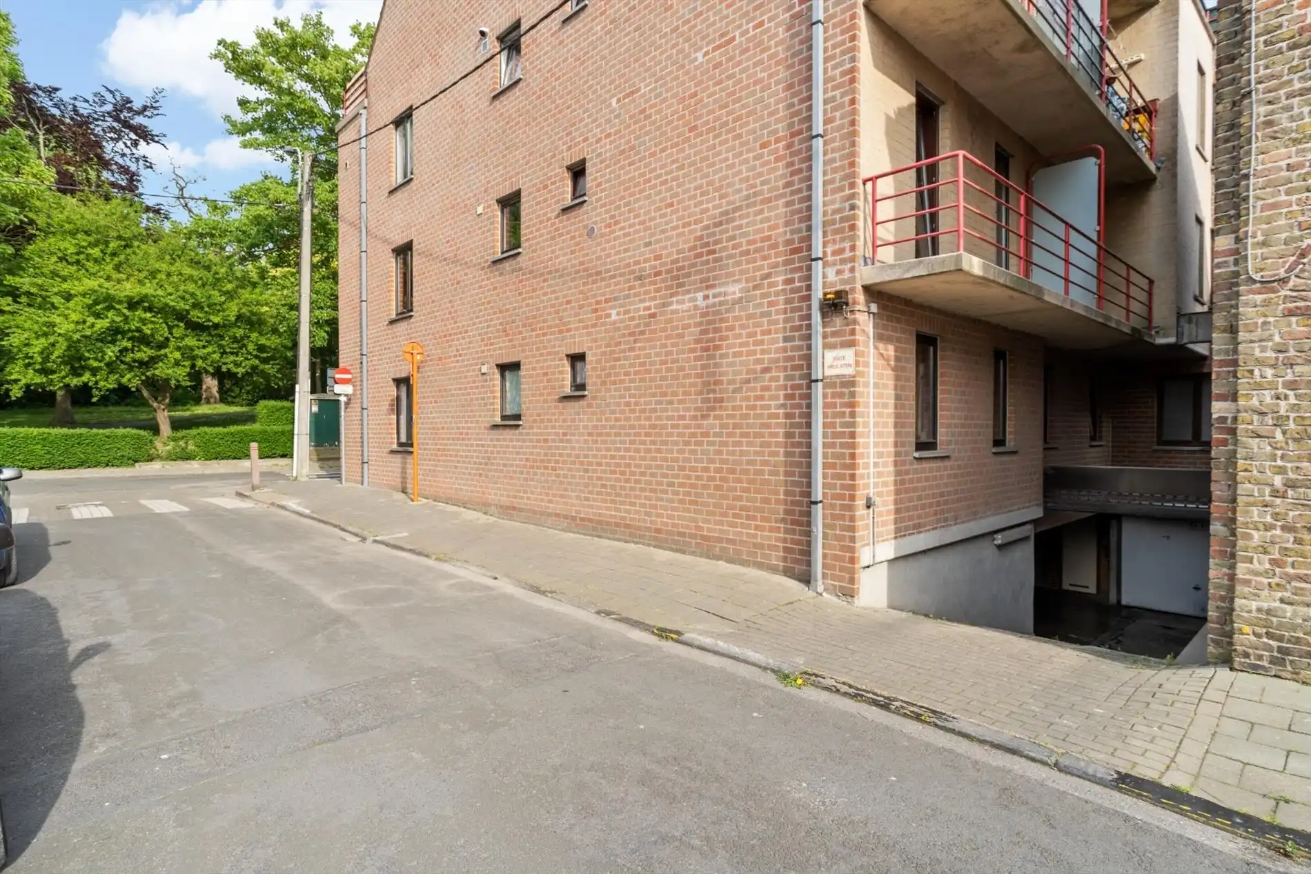 Uitstekend gelegen appartement met 2 slaapkamers foto 13